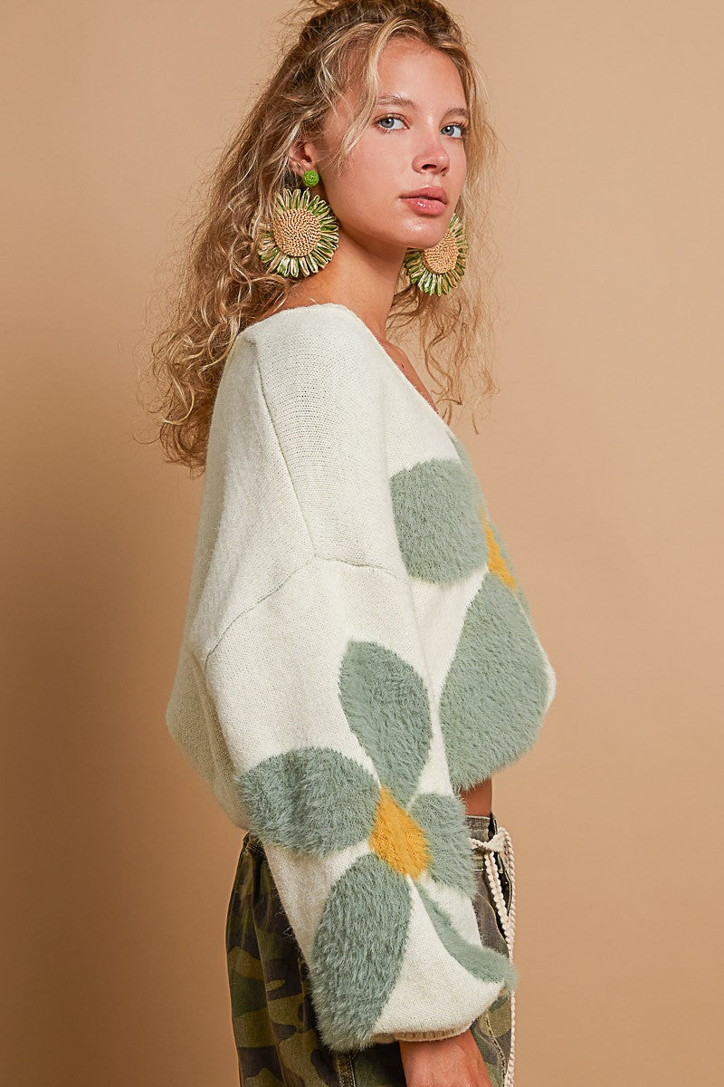 Fuzzy Floral Crop Sweater - alldeserved.com