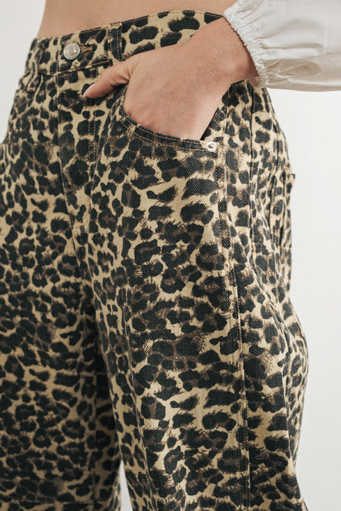 Venus Barrel Leopard Jeans - alldeserved.com