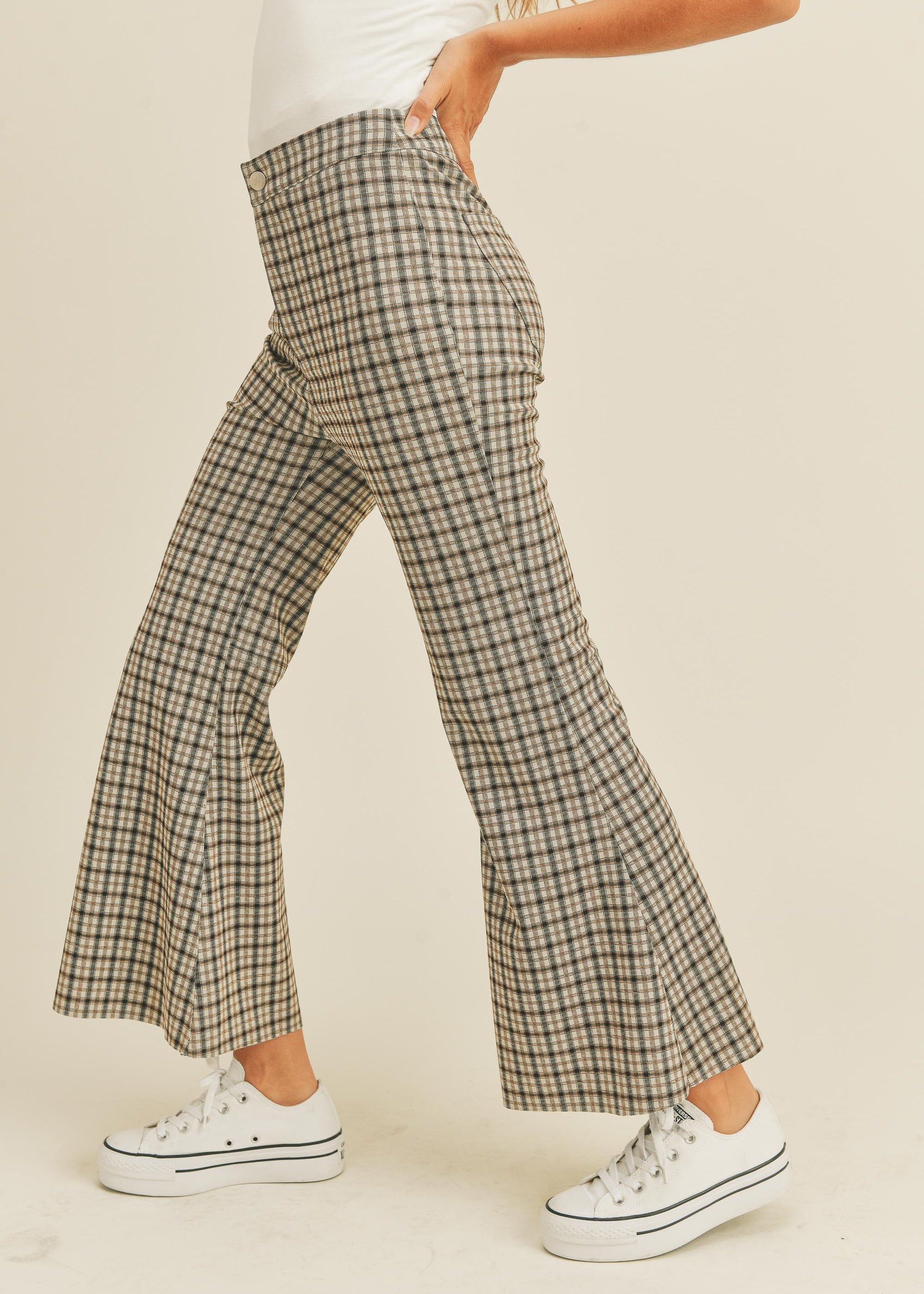 Camden Flare Plaid Pants - alldeserved.com