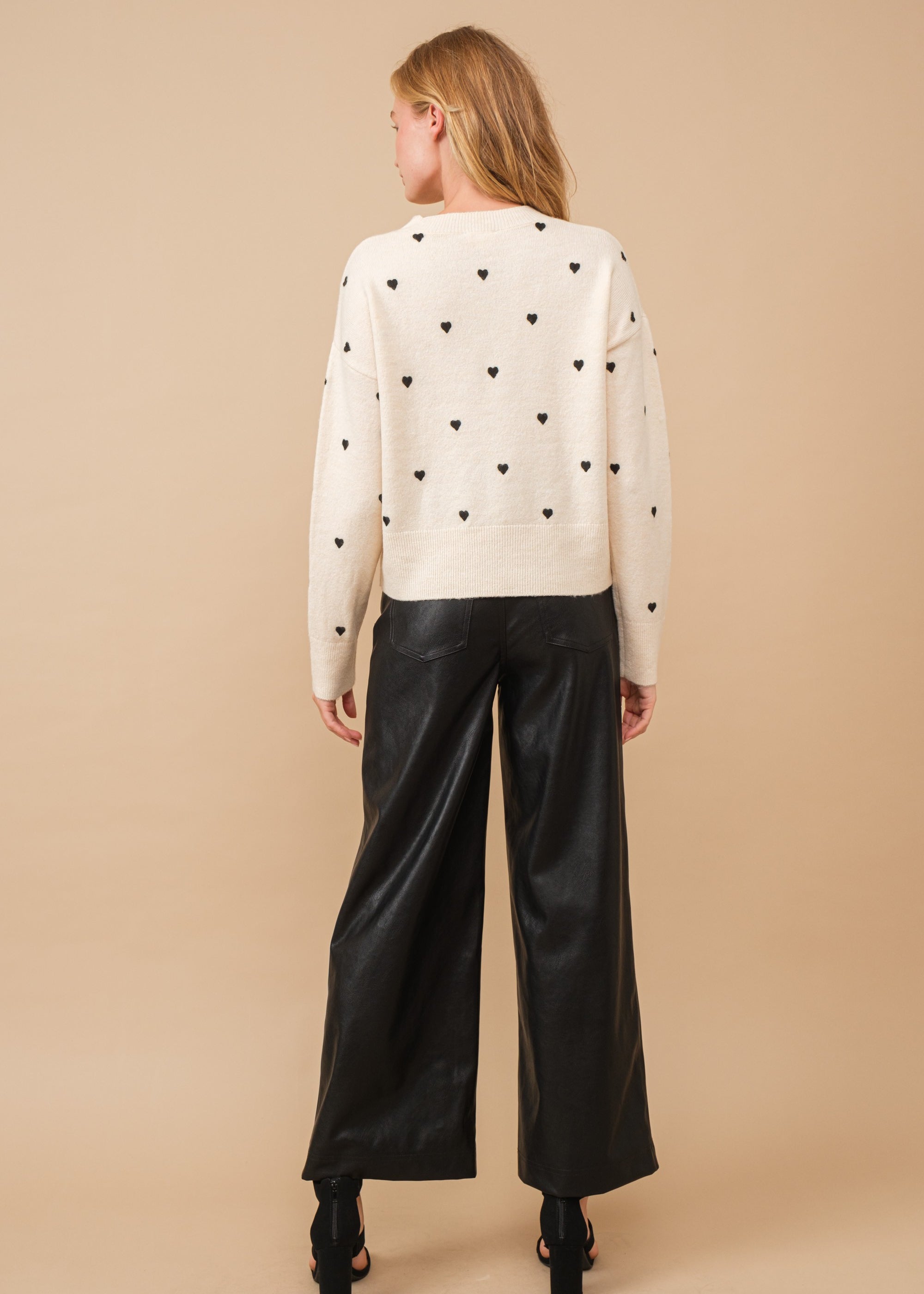 Happy Heart Sweater - alldeserved.com