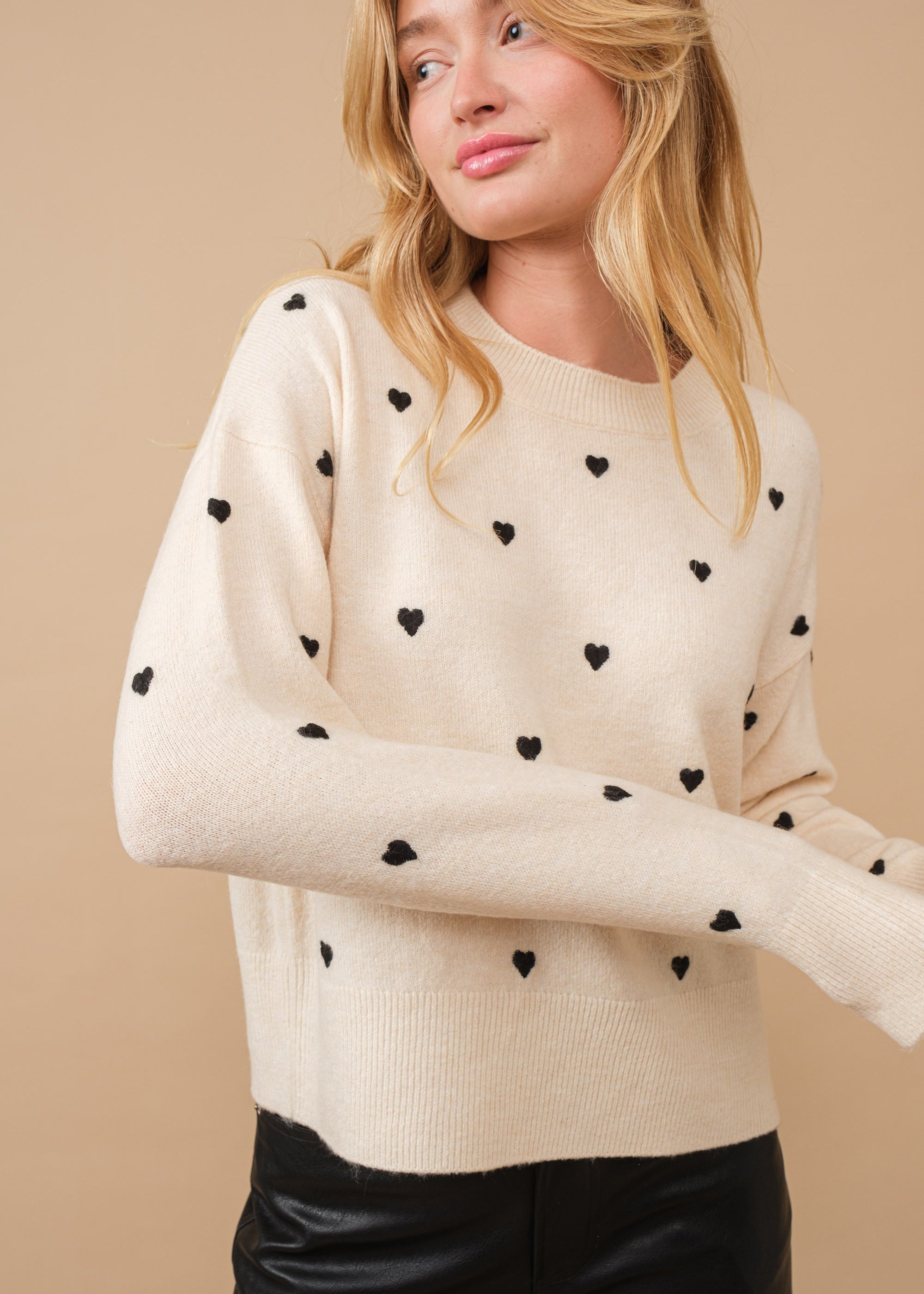 Happy Heart Sweater - alldeserved.com