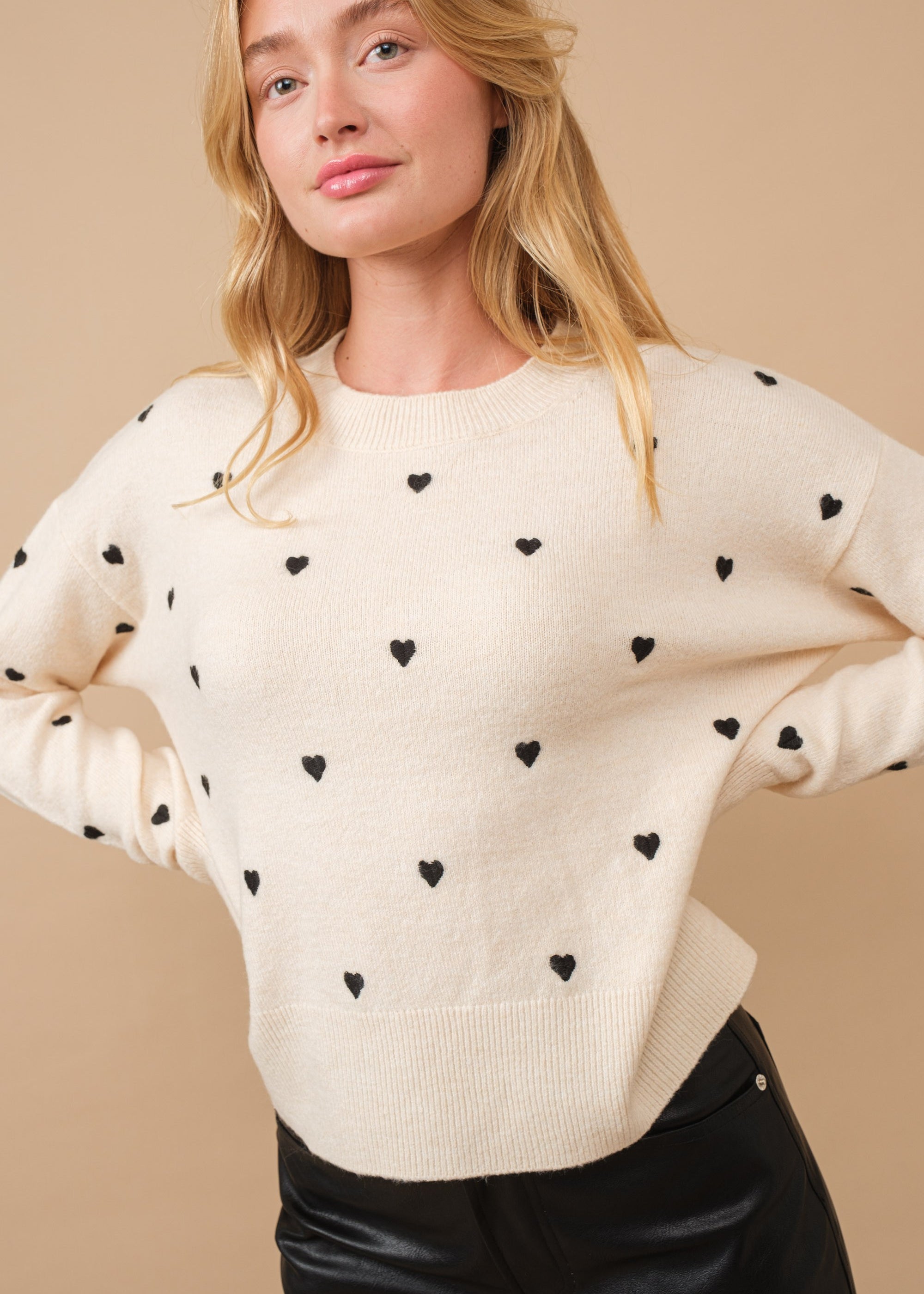 Happy Heart Sweater - alldeserved.com