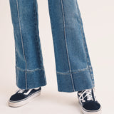 Straight Signature Trouser Jeans - alldeserved.com