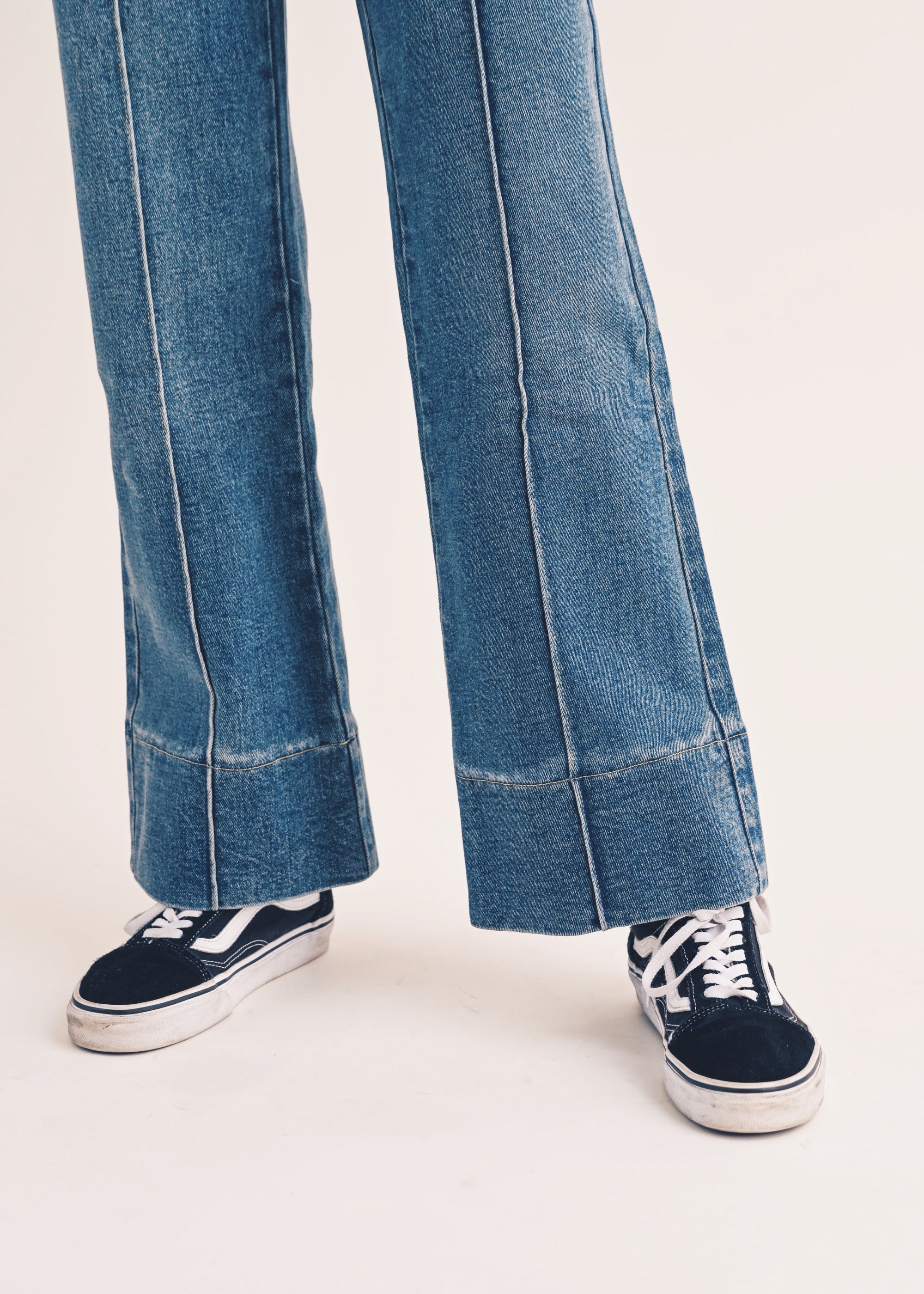 Straight Signature Trouser Jeans - alldeserved.com