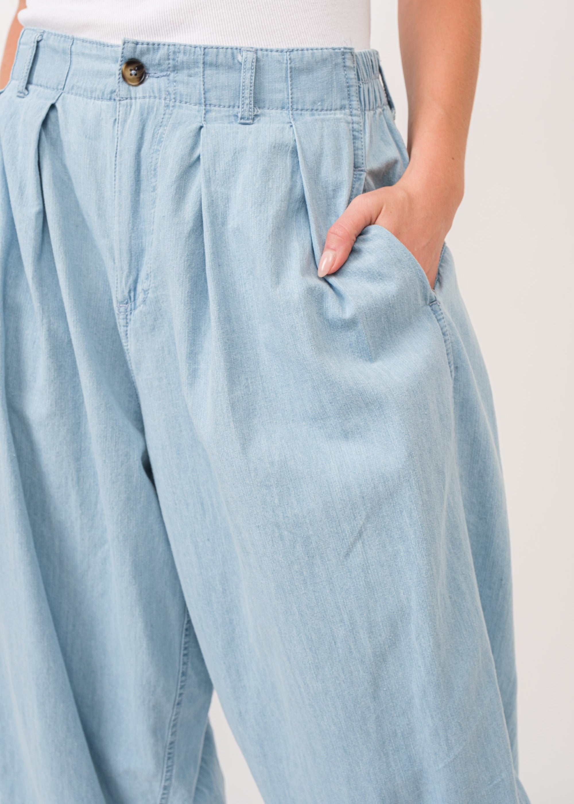 To The Sky Parachute Pants - alldeserved.com