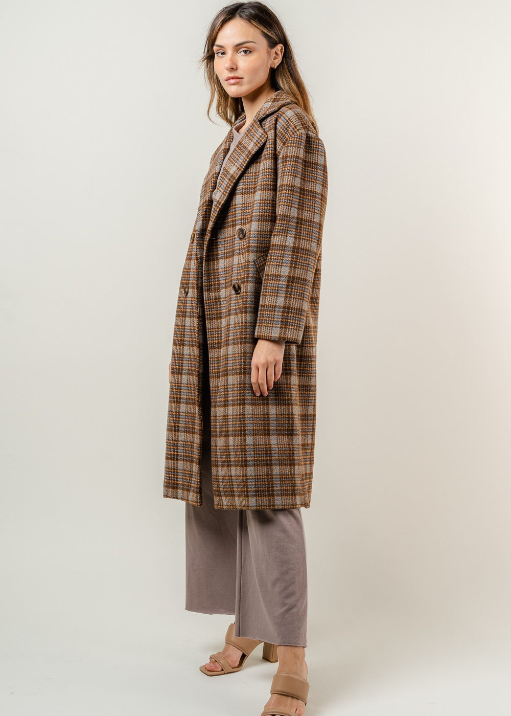 Timeless Plaid Coat - alldeserved.com