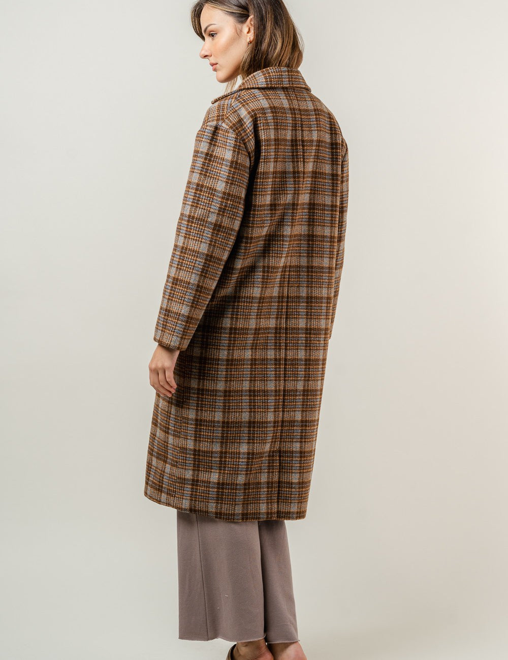 Timeless Plaid Coat - alldeserved.com