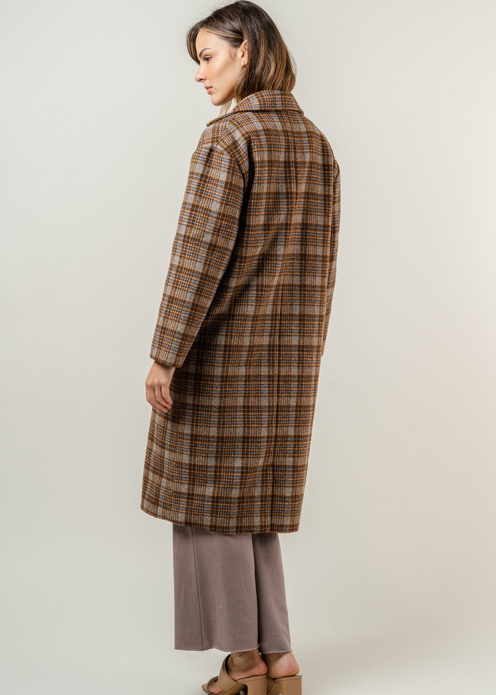 Timeless Plaid Coat - alldeserved.com