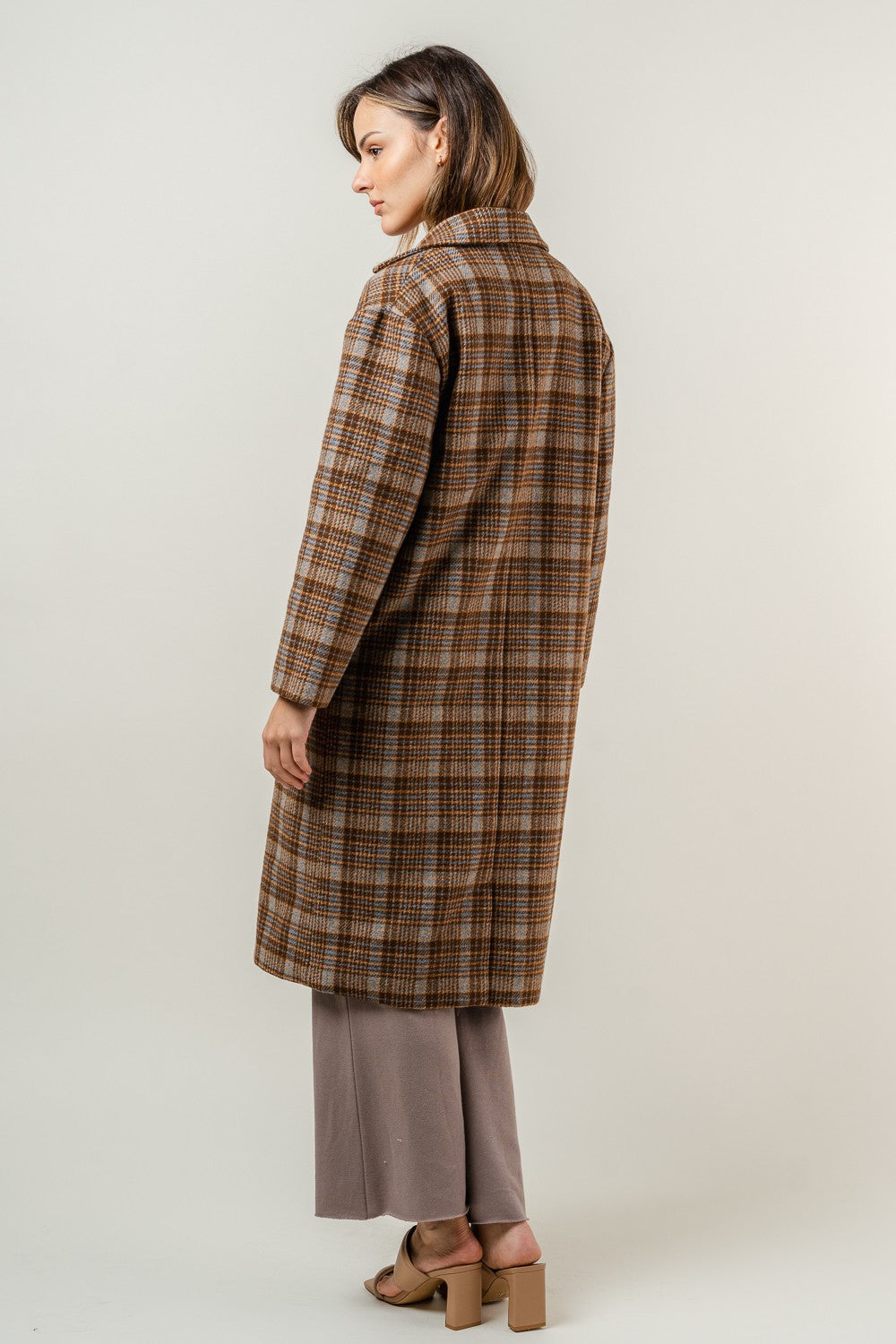 Timeless Plaid Coat - alldeserved.com