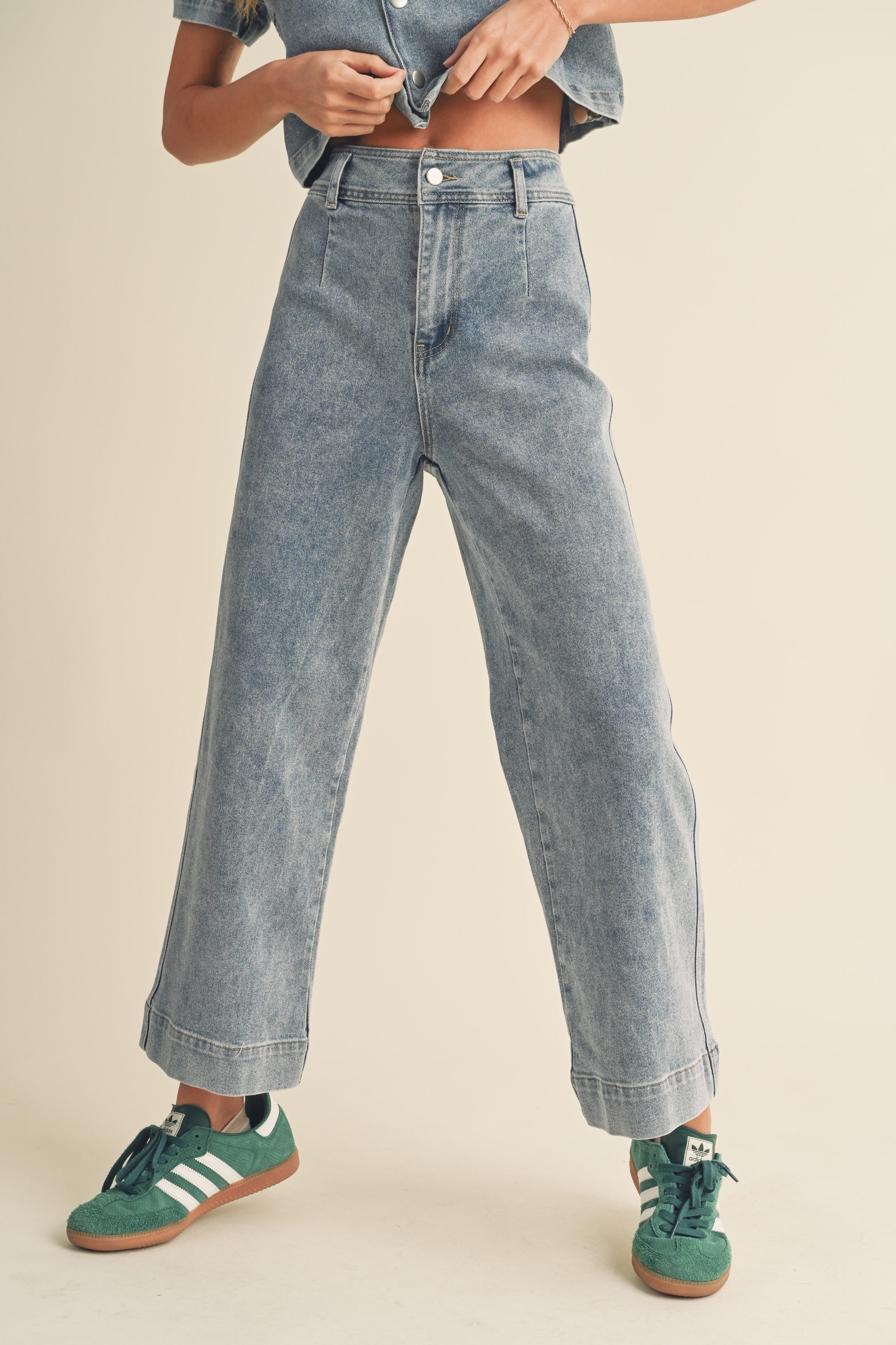 Sofie Cuffed Straight Crop Jeans - alldeserved.com