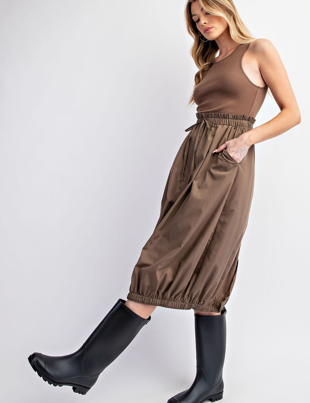 Tank Top Barrel Midi Dress - alldeserved.com