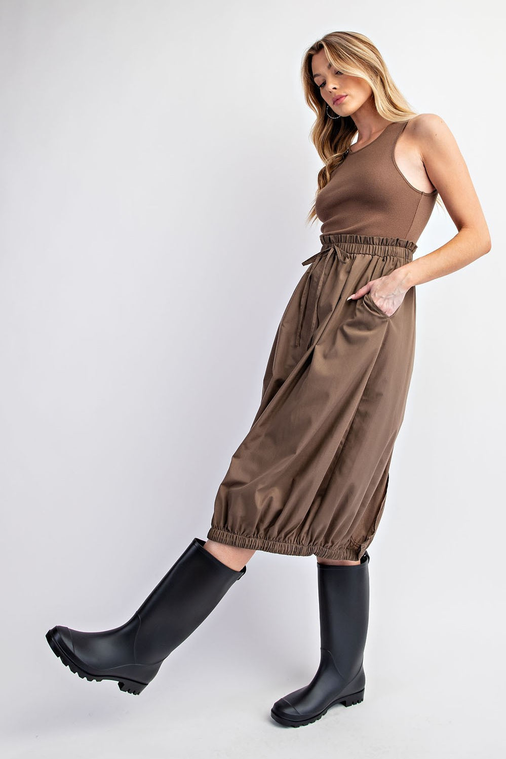 Tank Top Barrel Midi Dress - alldeserved.com