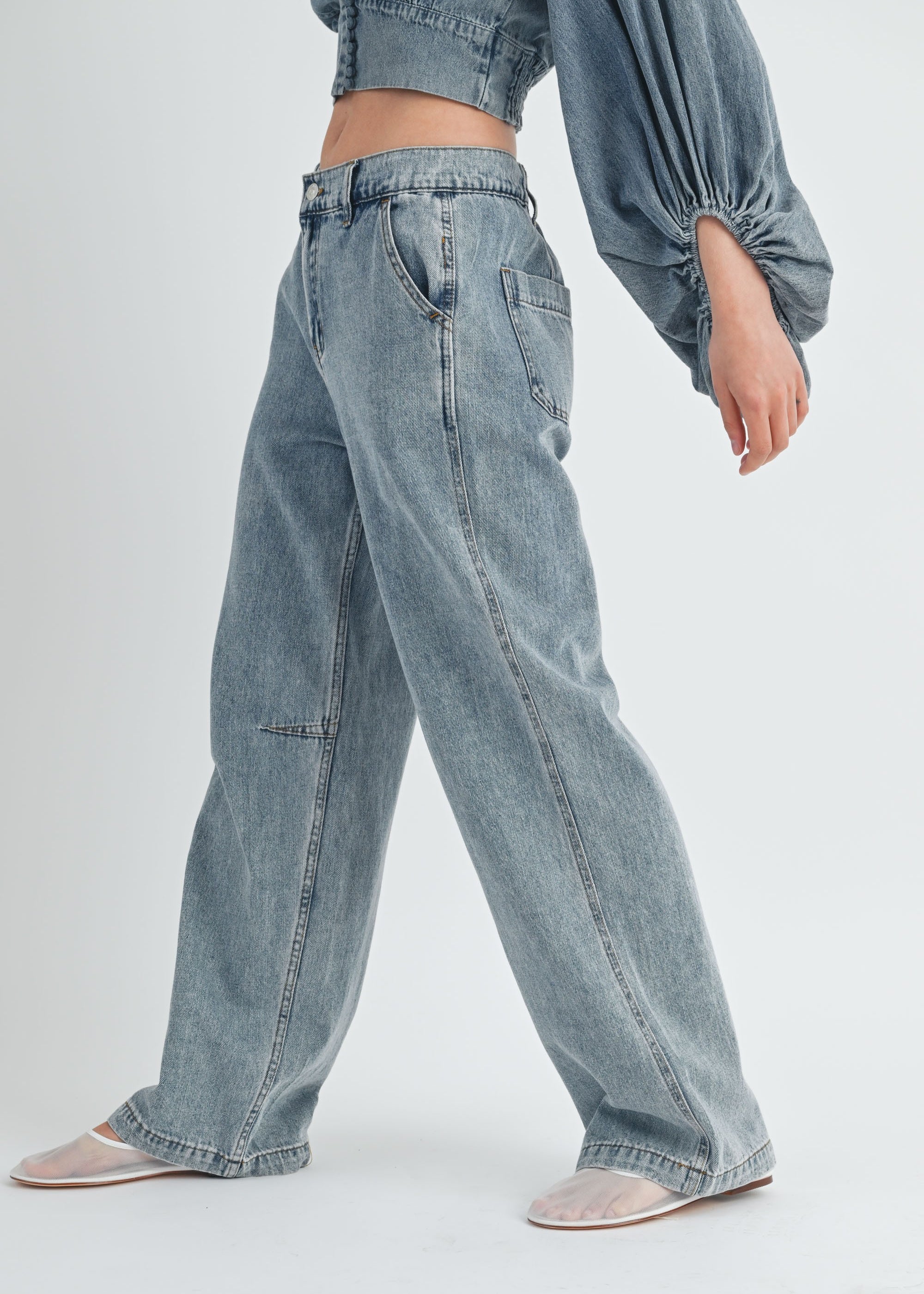 The Vibe Low Rise Wide Leg Jeans - alldeserved.com