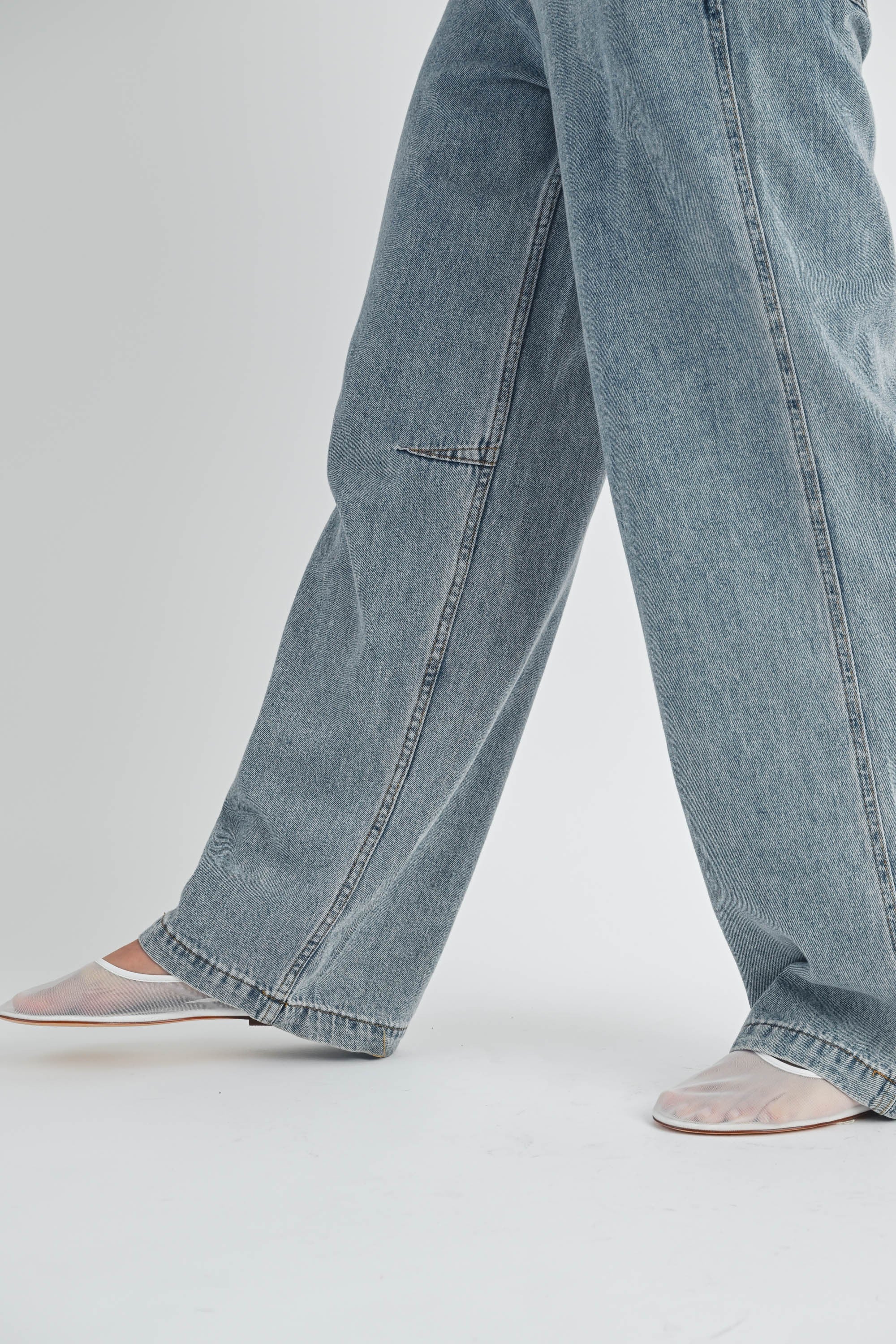 The Vibe Low Rise Wide Leg Jeans - alldeserved.com