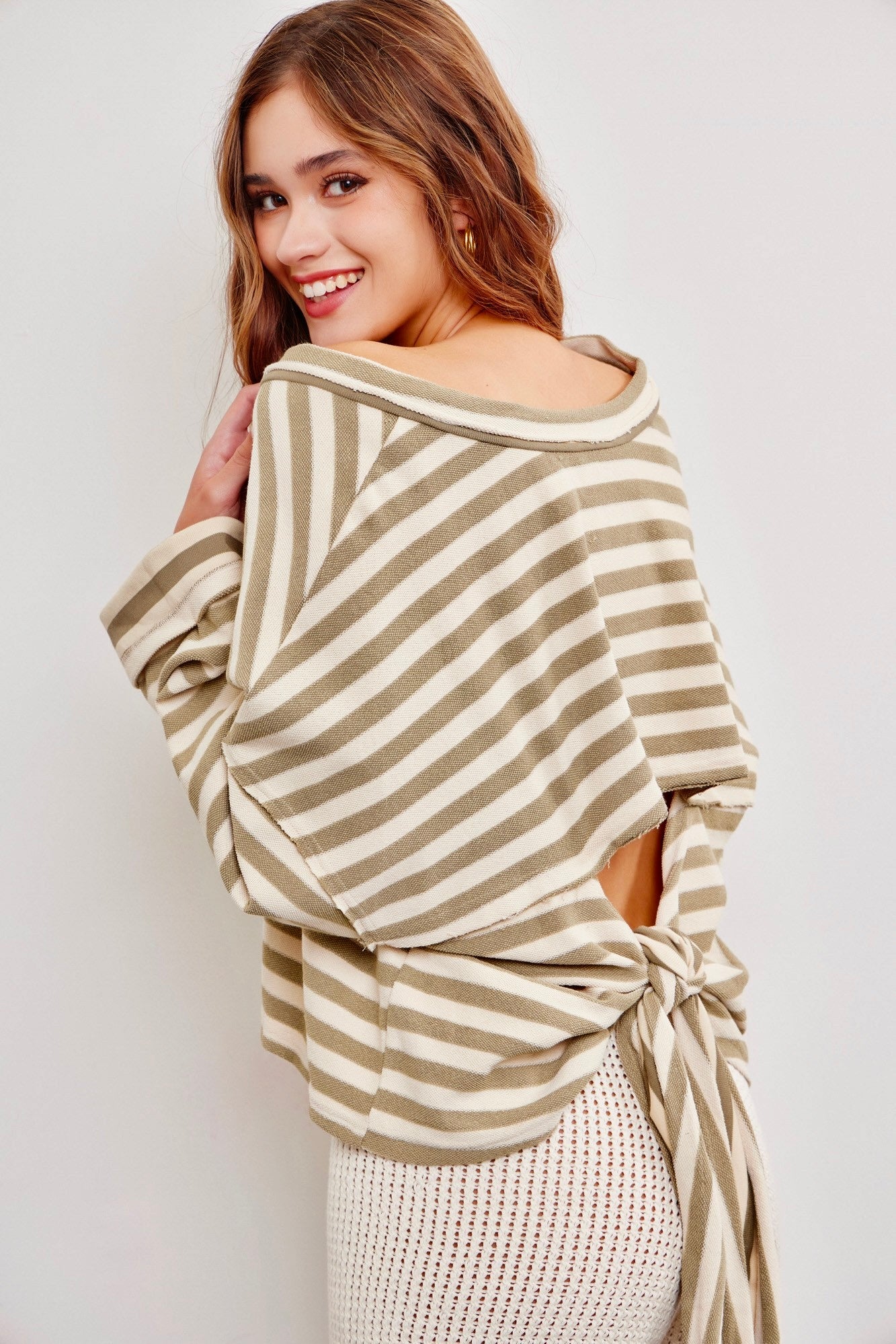 Blanche Oversized Striped Sweatshirt - alldeserved.com