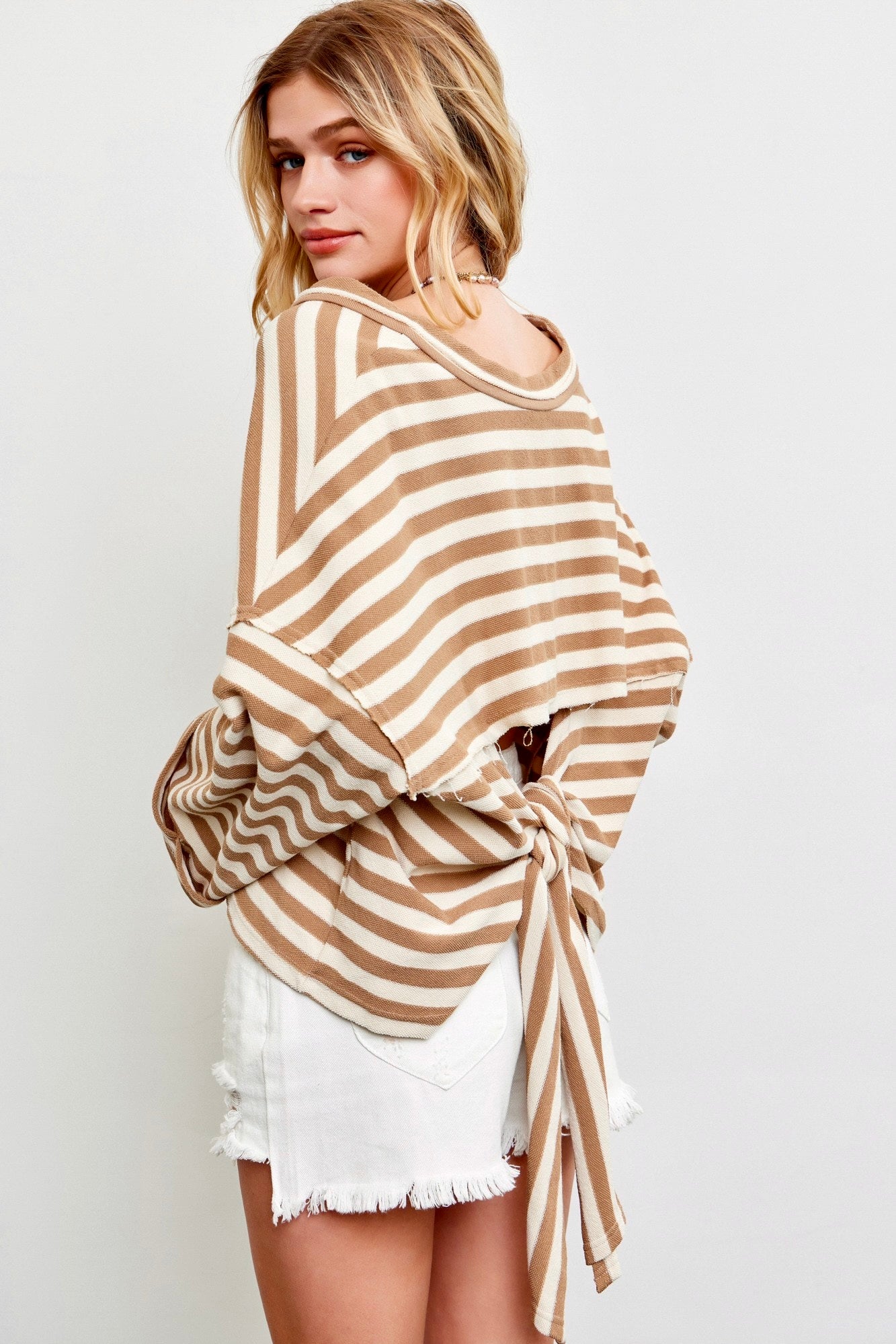 Blanche Oversized Striped Sweatshirt - alldeserved.com