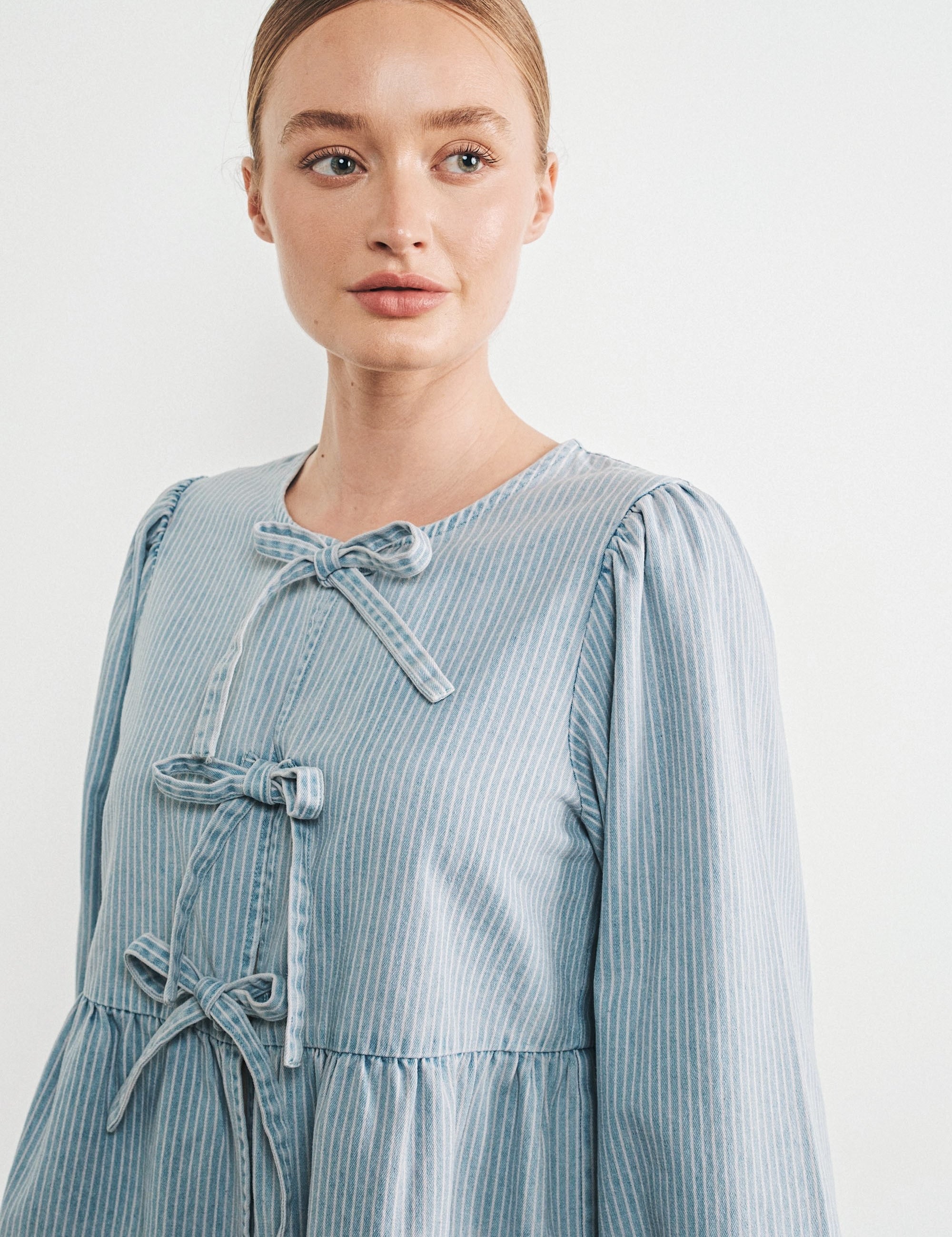 Amara Bow Denim Blouse - alldeserved.com