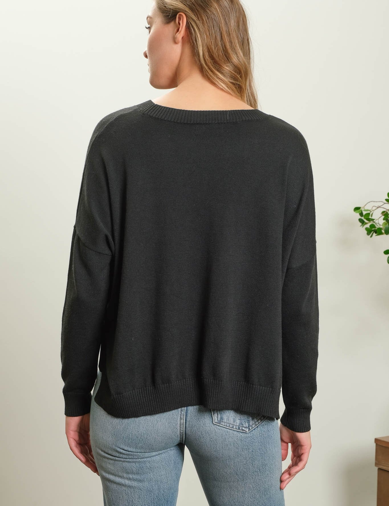 Essential Pullover Sweater - alldeserved.com