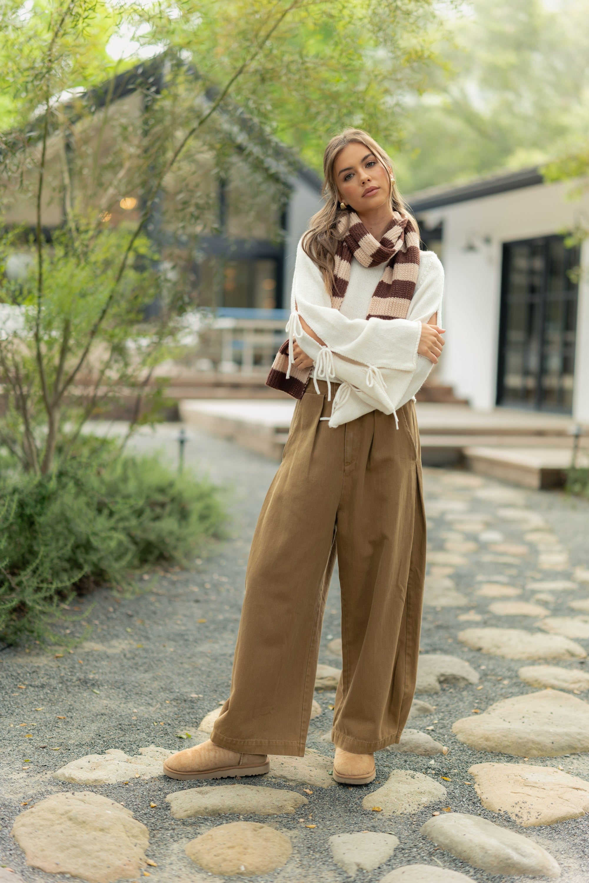 Nash Wide-Leg Pleated Pants - alldeserved.com