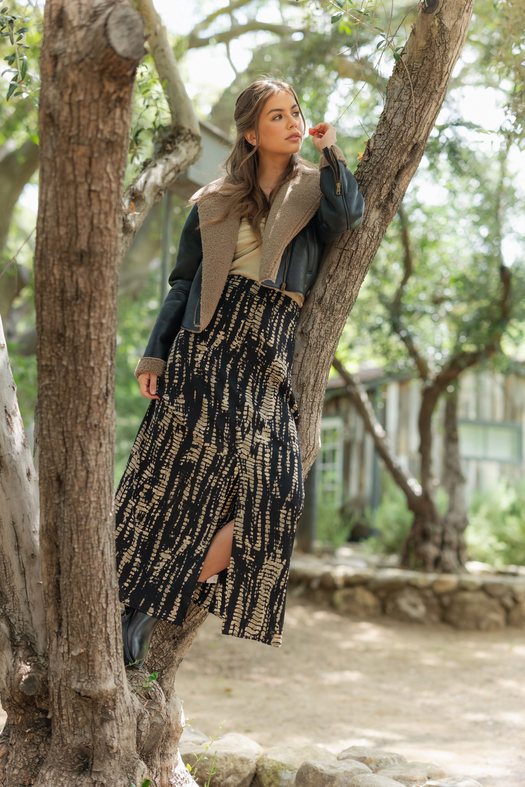 Desert Shadow Slit Skirt - alldeserved.com