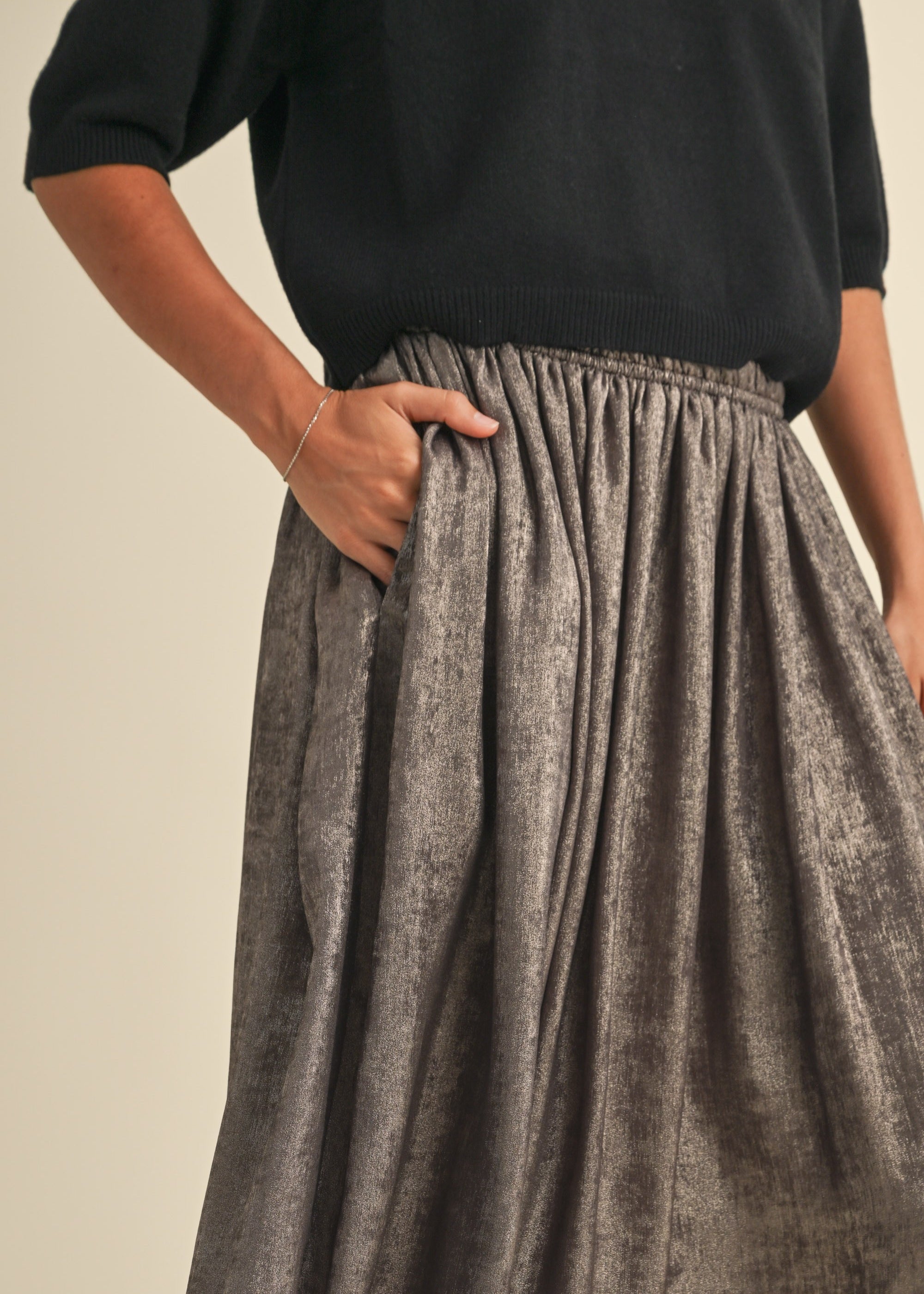 Luna Metallic Midi Skirt - alldeserved.com