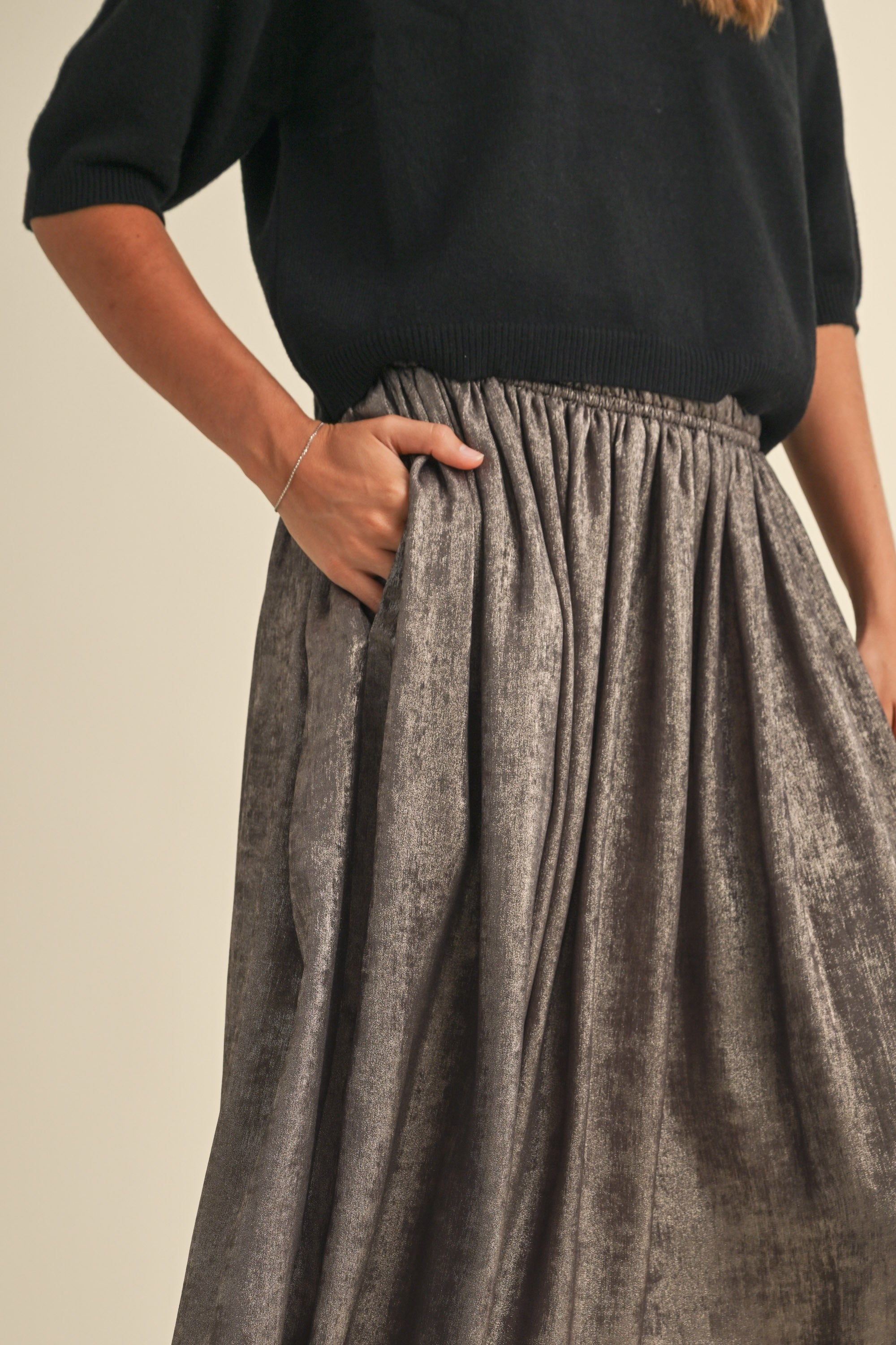 Luna Metallic Midi Skirt - alldeserved.com