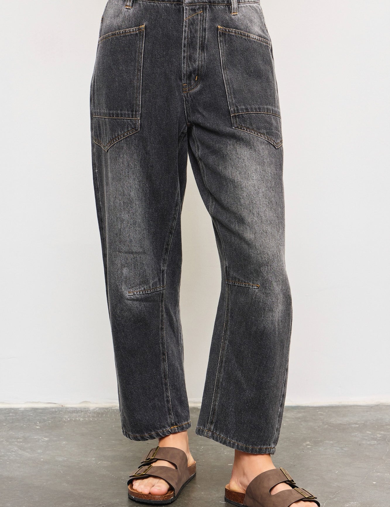 Shon Front Pocket Barrel Jeans - alldeserved.com