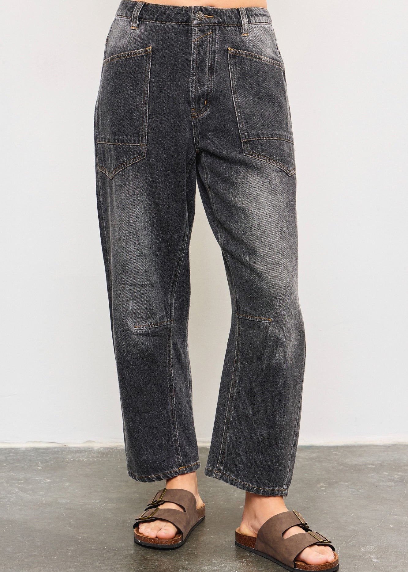 Shon Front Pocket Barrel Jeans - alldeserved.com
