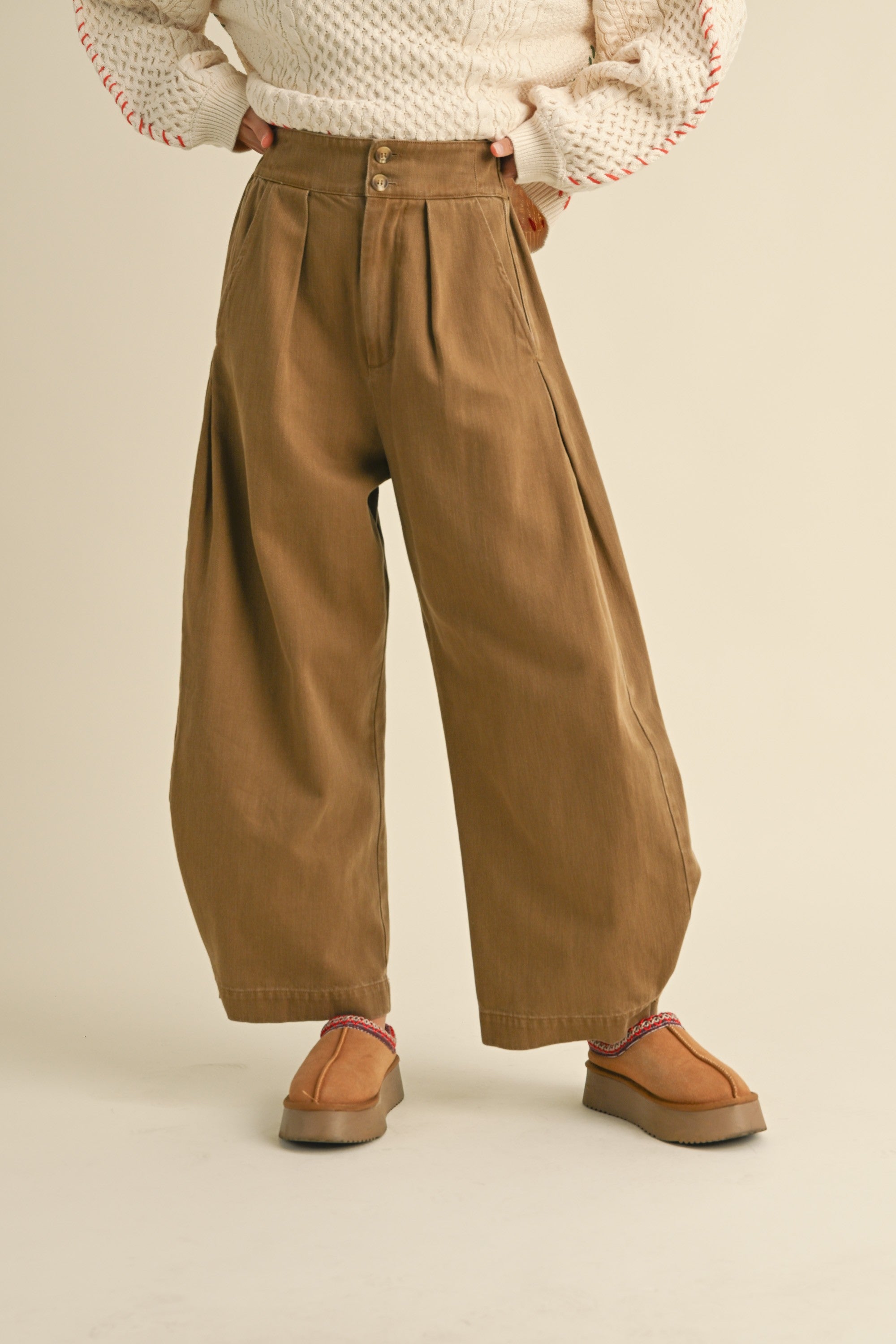 Nash Wide-Leg Pleated Pants - alldeserved.com