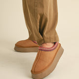 Nash Wide-Leg Pleated Pants - alldeserved.com