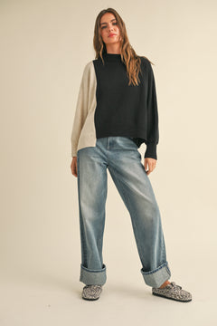 Women’s Relaxed Straight-Leg Cuffed Jeans