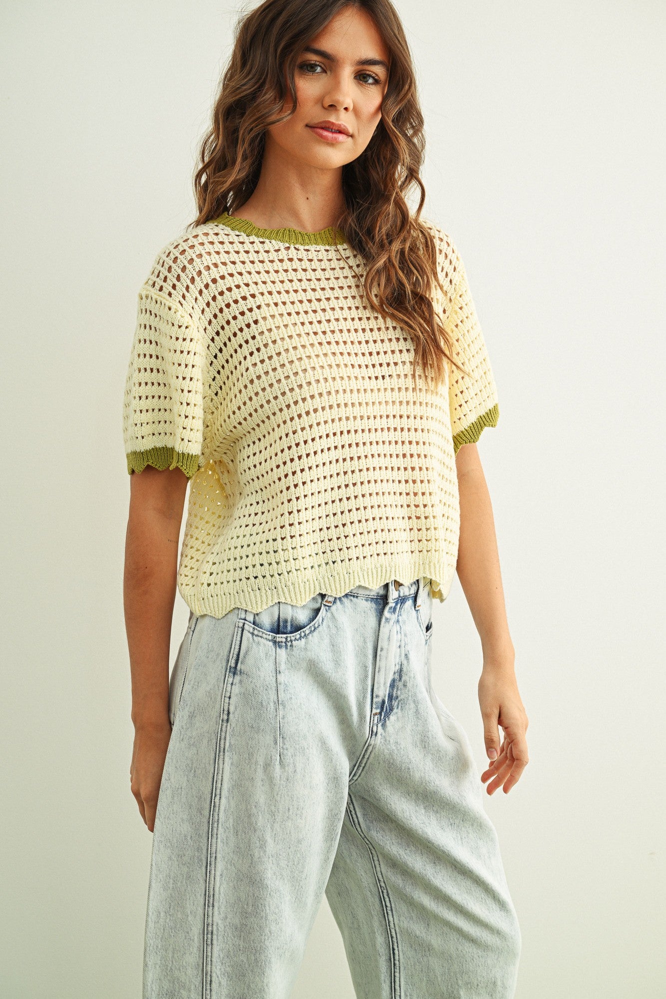 Scalloped Mesh Knit Short Sleeve Top - Cream/Sage