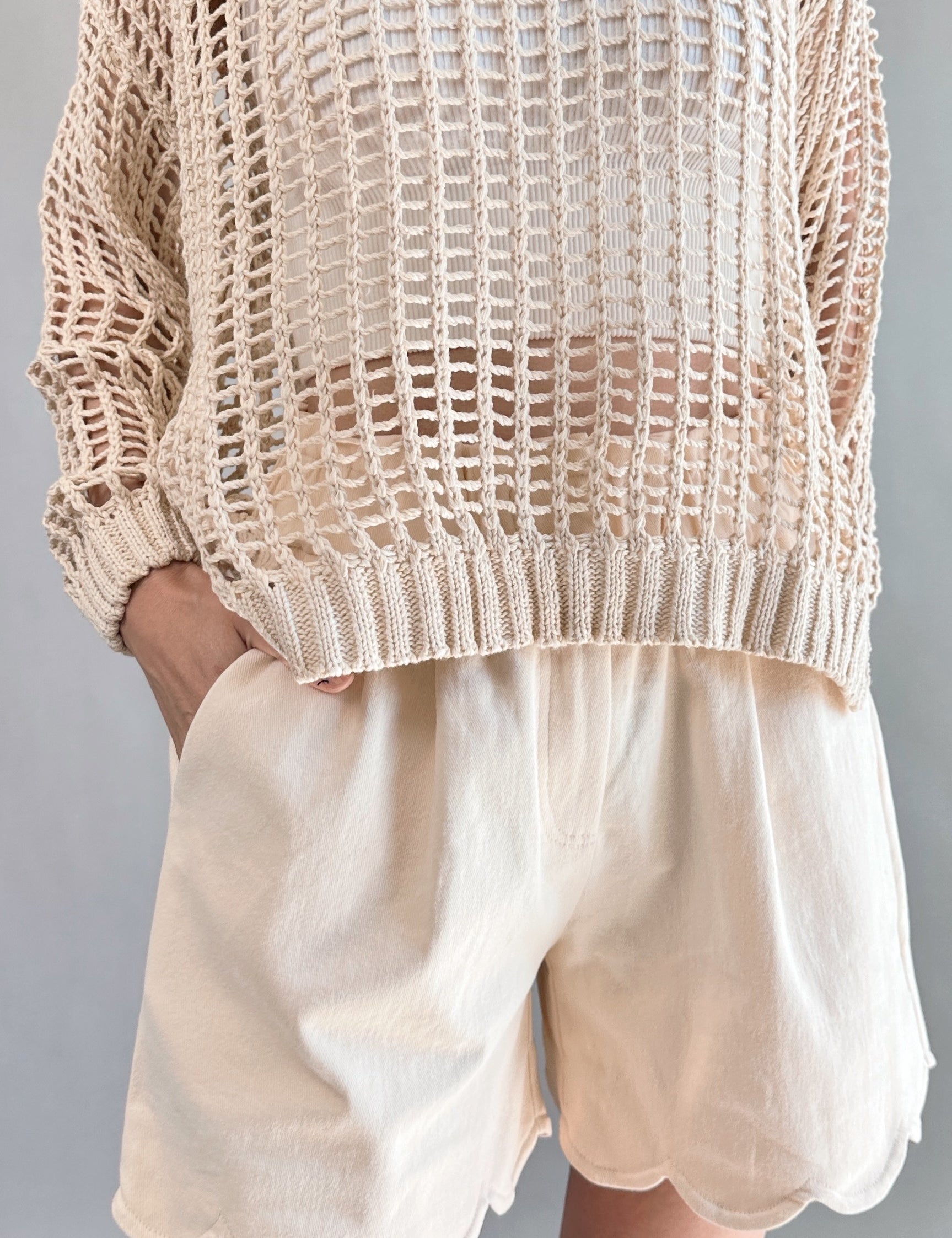 In Bloom Scallop Hem Shorts - alldeserved.com
