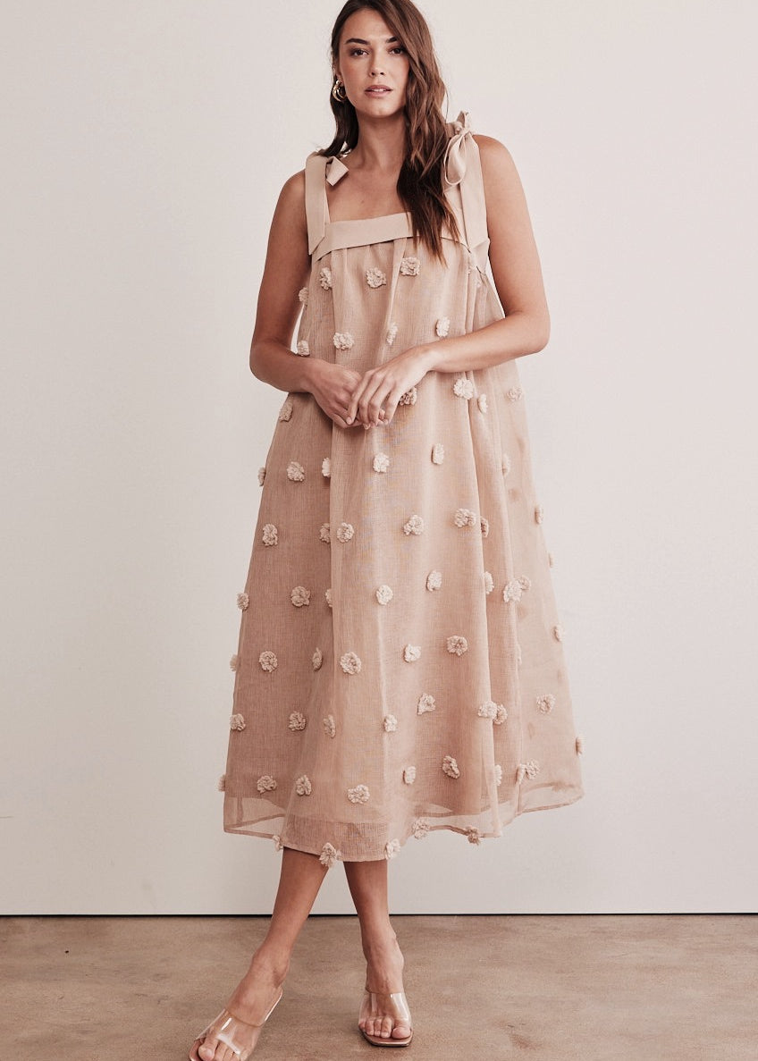 Arianna 3D Dot Midi Dress - alldeserved.com