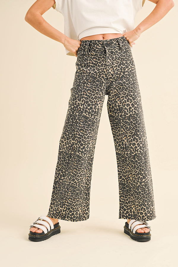 Leopard Print Wide Leg Denim Pants - alldeserved.com