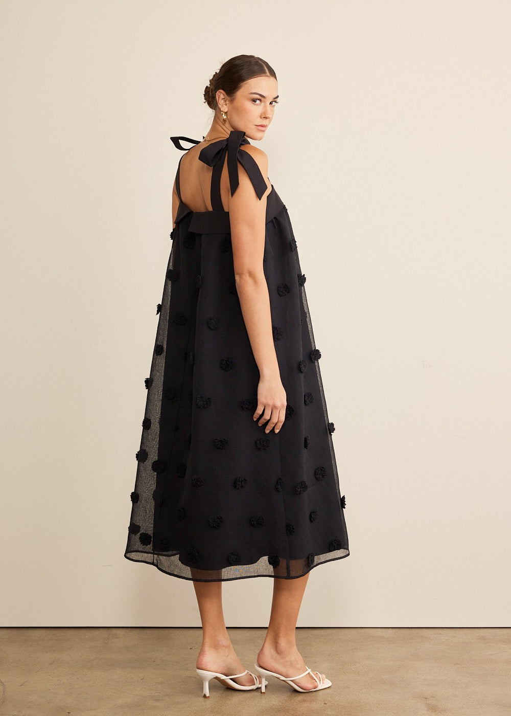 Arianna 3D Dot Midi Dress - alldeserved.com
