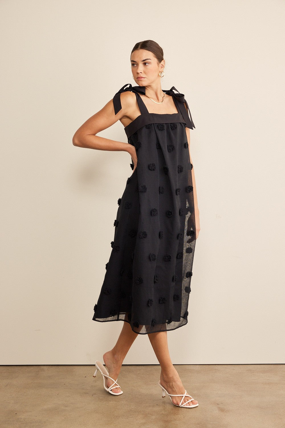 Arianna 3D Dot Midi Dress - alldeserved.com