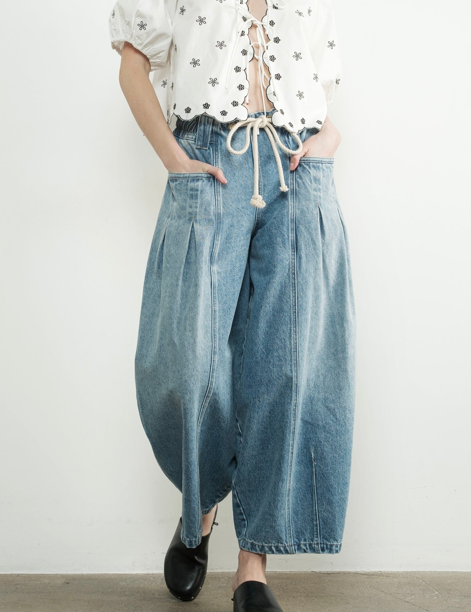 Margo Barrel Pull-On Jeans