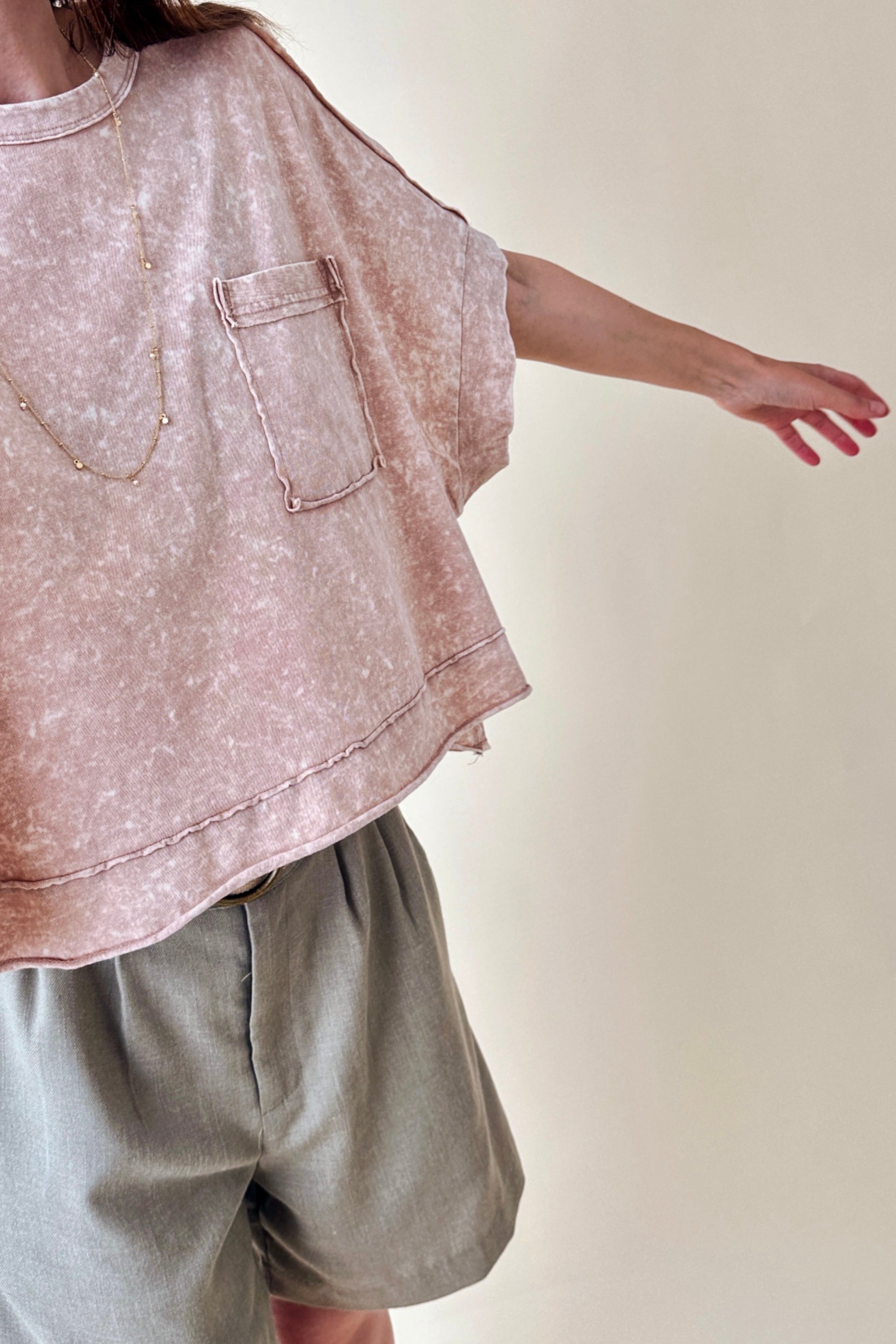 Hot Season Oversized Cropped T-Shirt - alldeserved.com