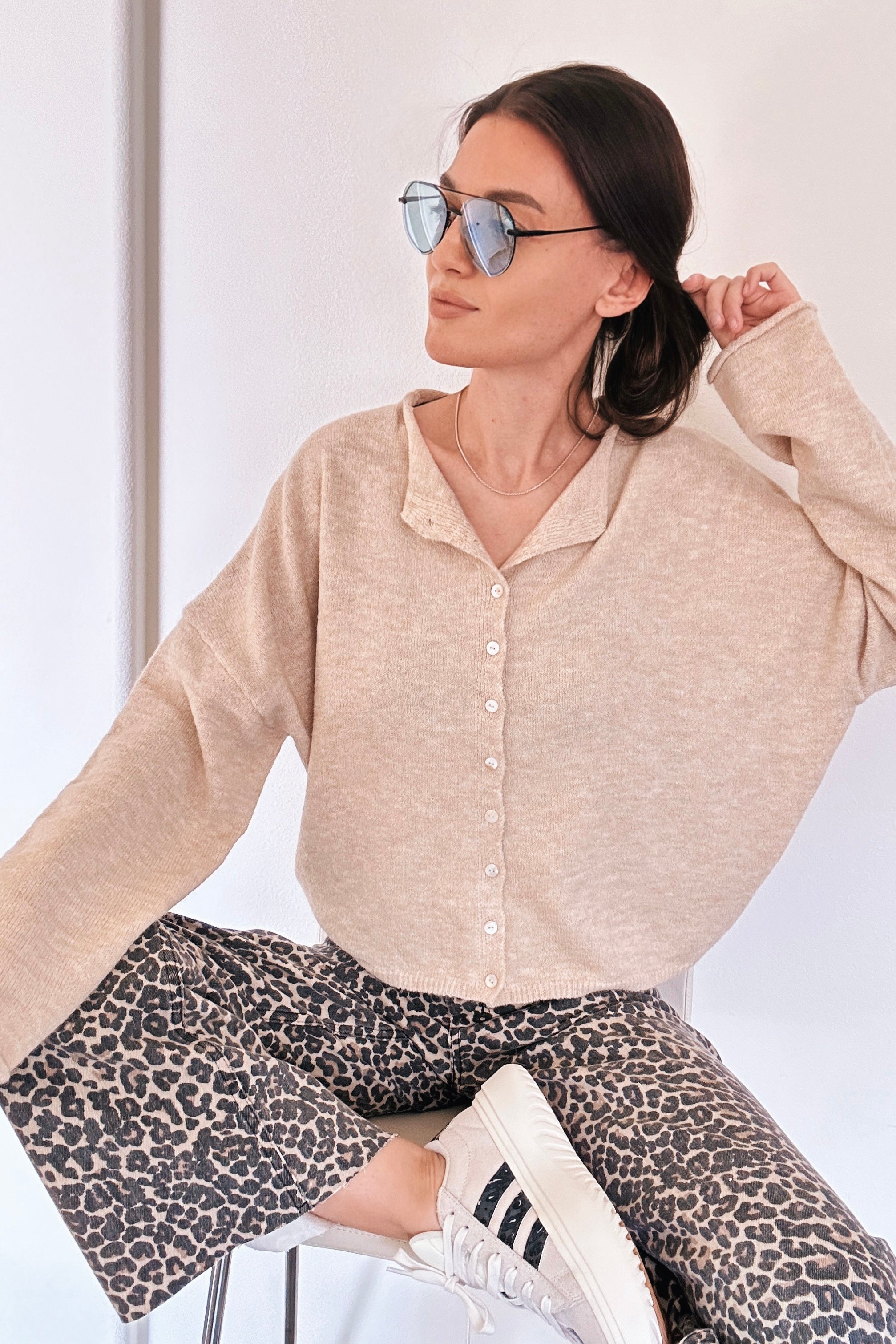 Things Between Piper Cardigan Natural - lifestyle front view