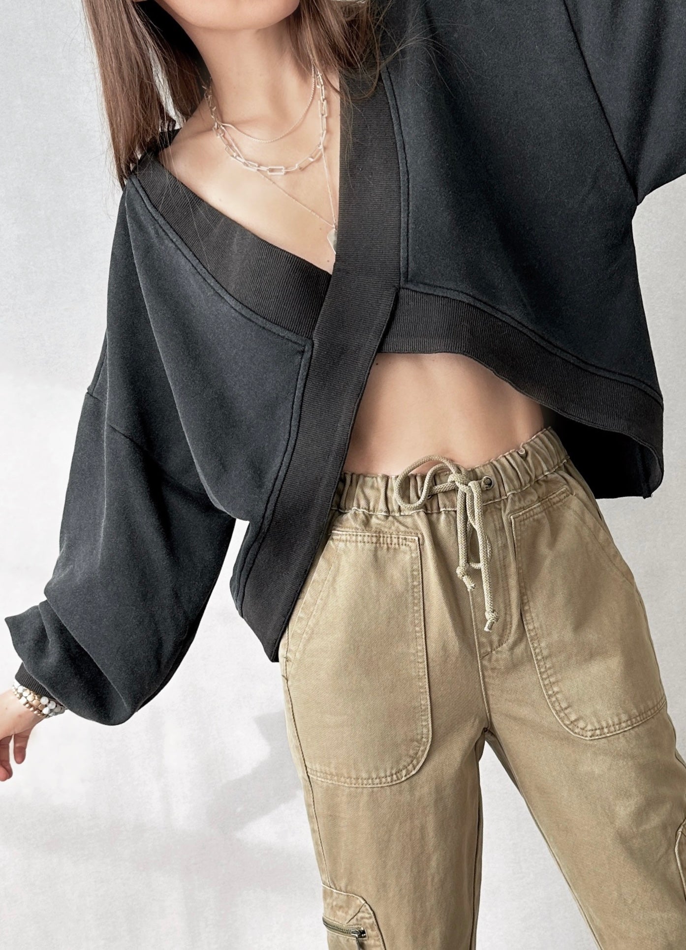 Astor Cropped Sweatshirt - alldeserved.com