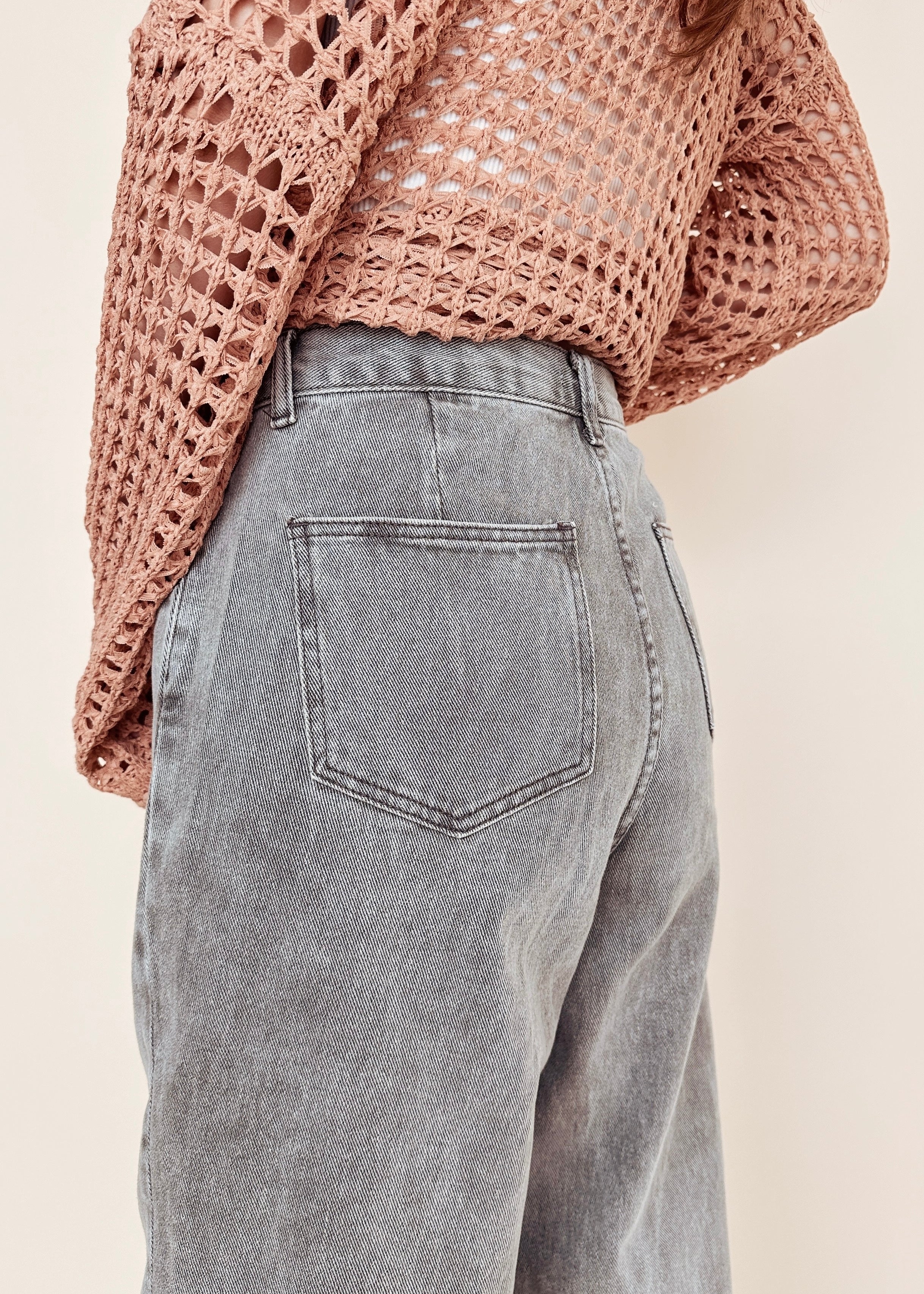 Barrel High-Rise Jeans - alldeserved.com