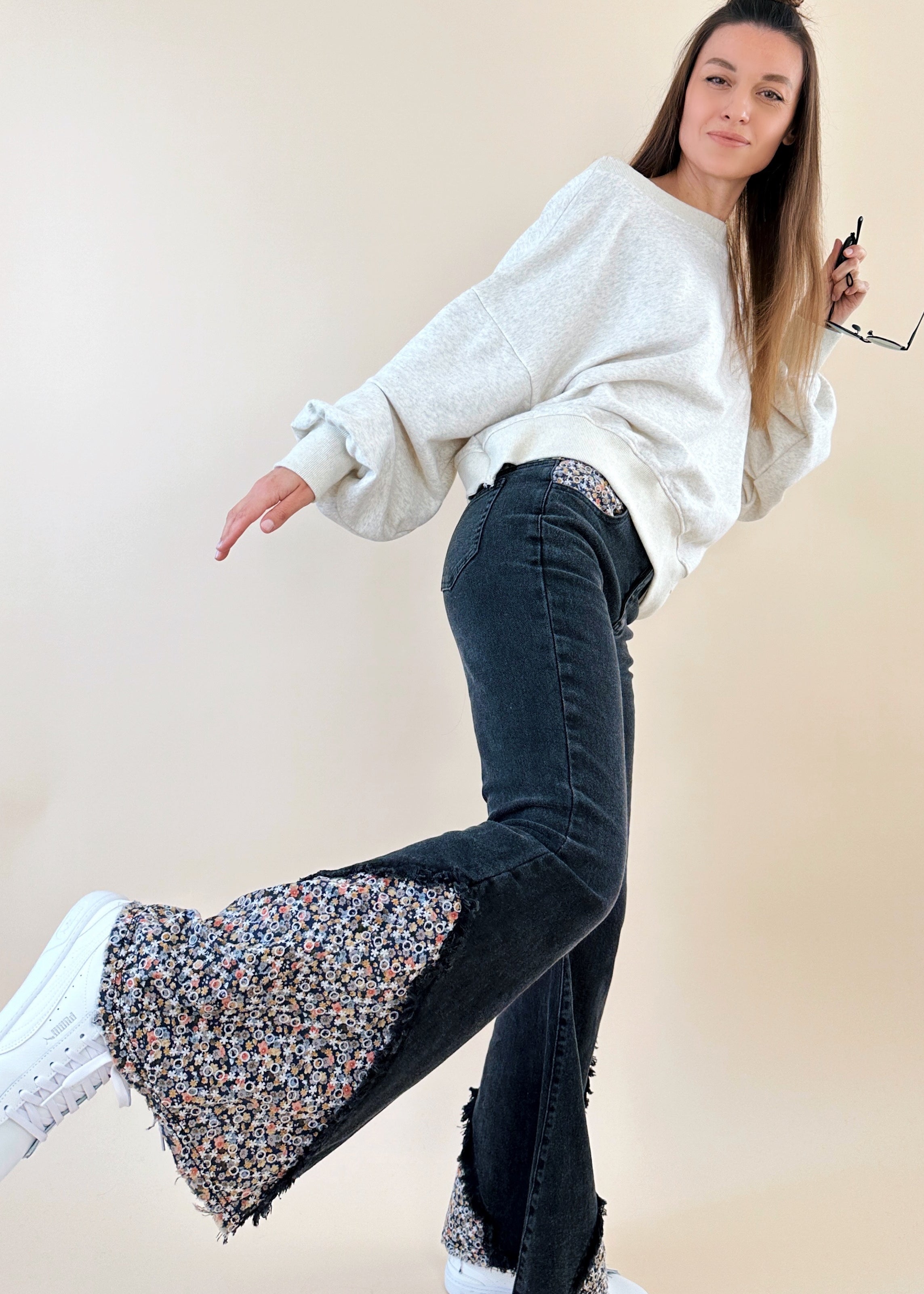 Farrah Embroidered Flare Jeans - alldeserved.com