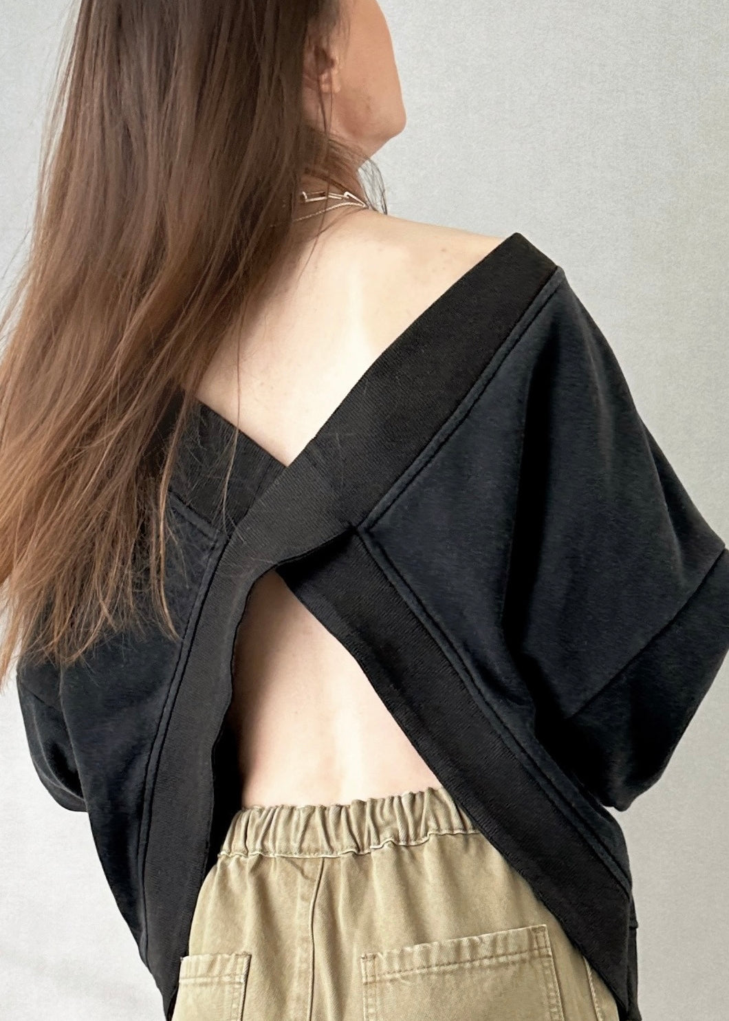 Astor Cropped Sweatshirt - alldeserved.com