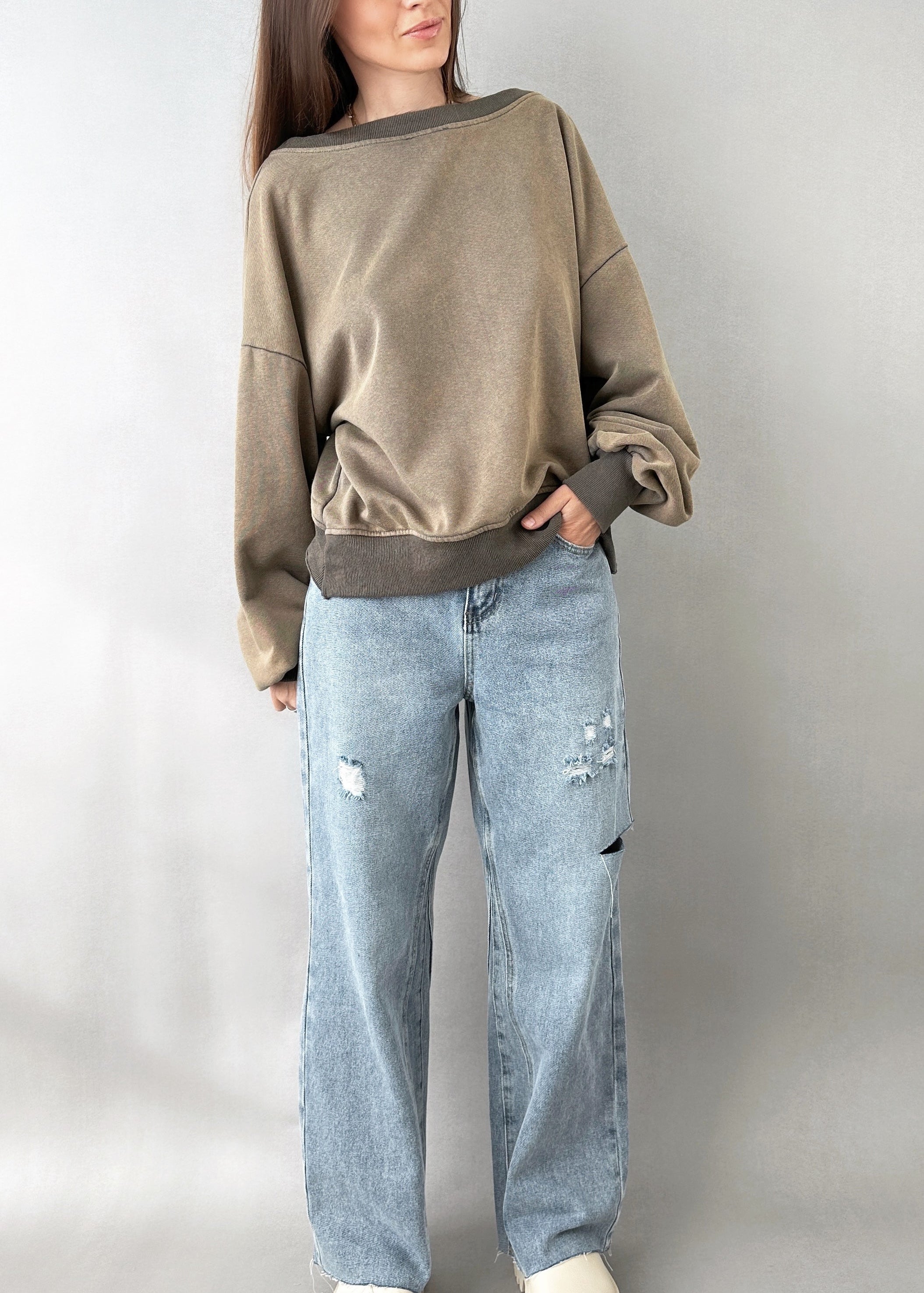 Astor Cropped Sweatshirt - alldeserved.com