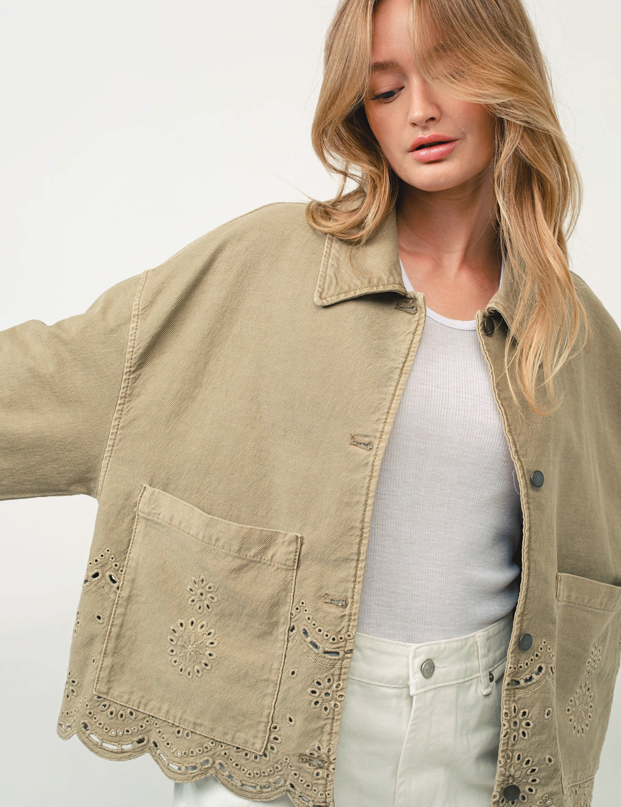 Magnolia Embroidered Denim Jacket - alldeserved.com