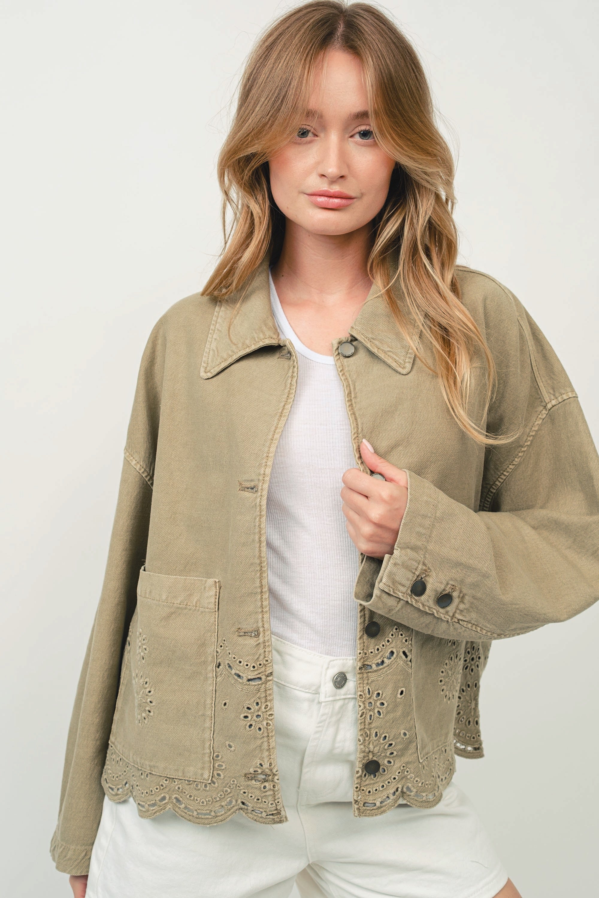 Magnolia Embroidered Denim Jacket - alldeserved.com