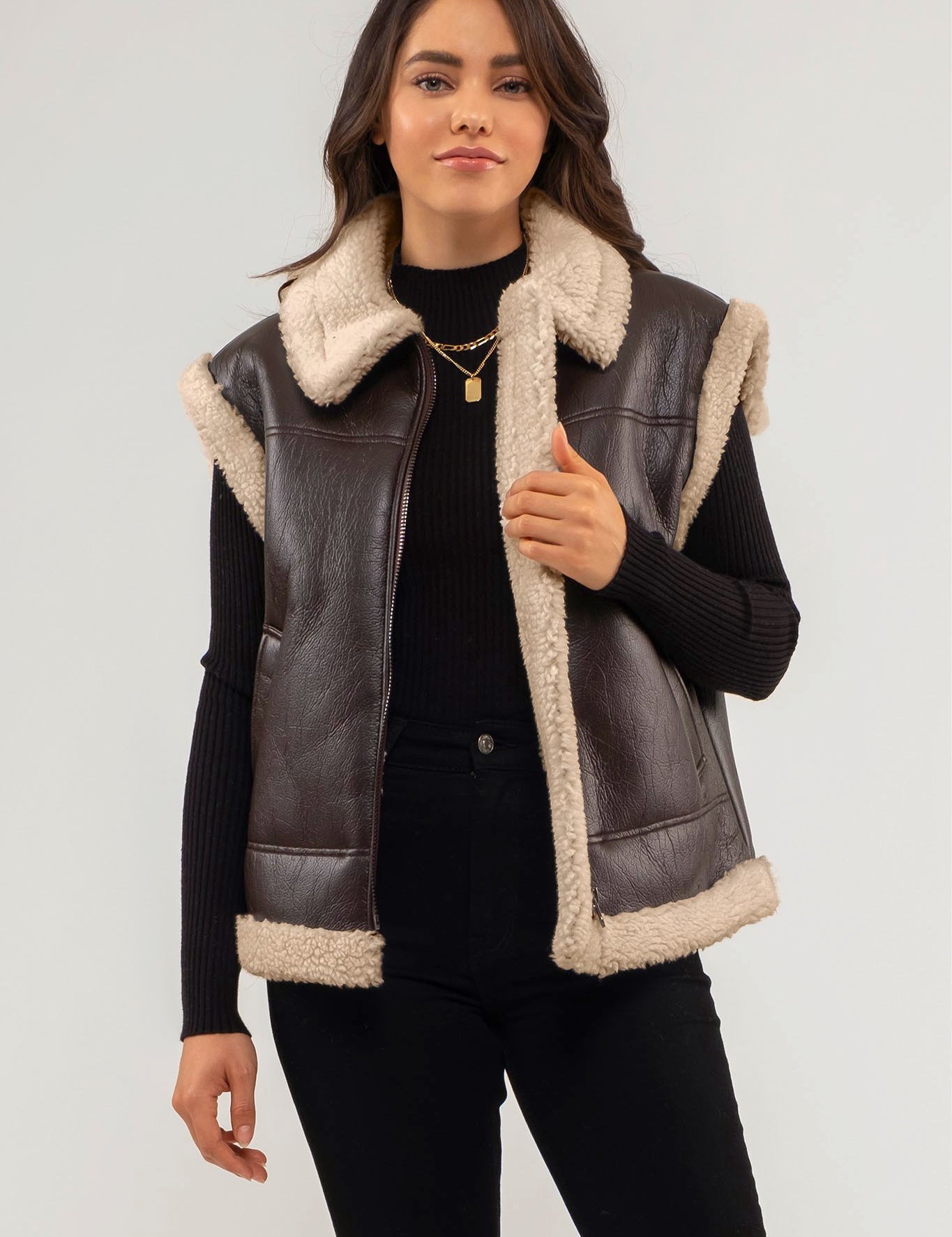 Cozy Vest - alldeserved.com
