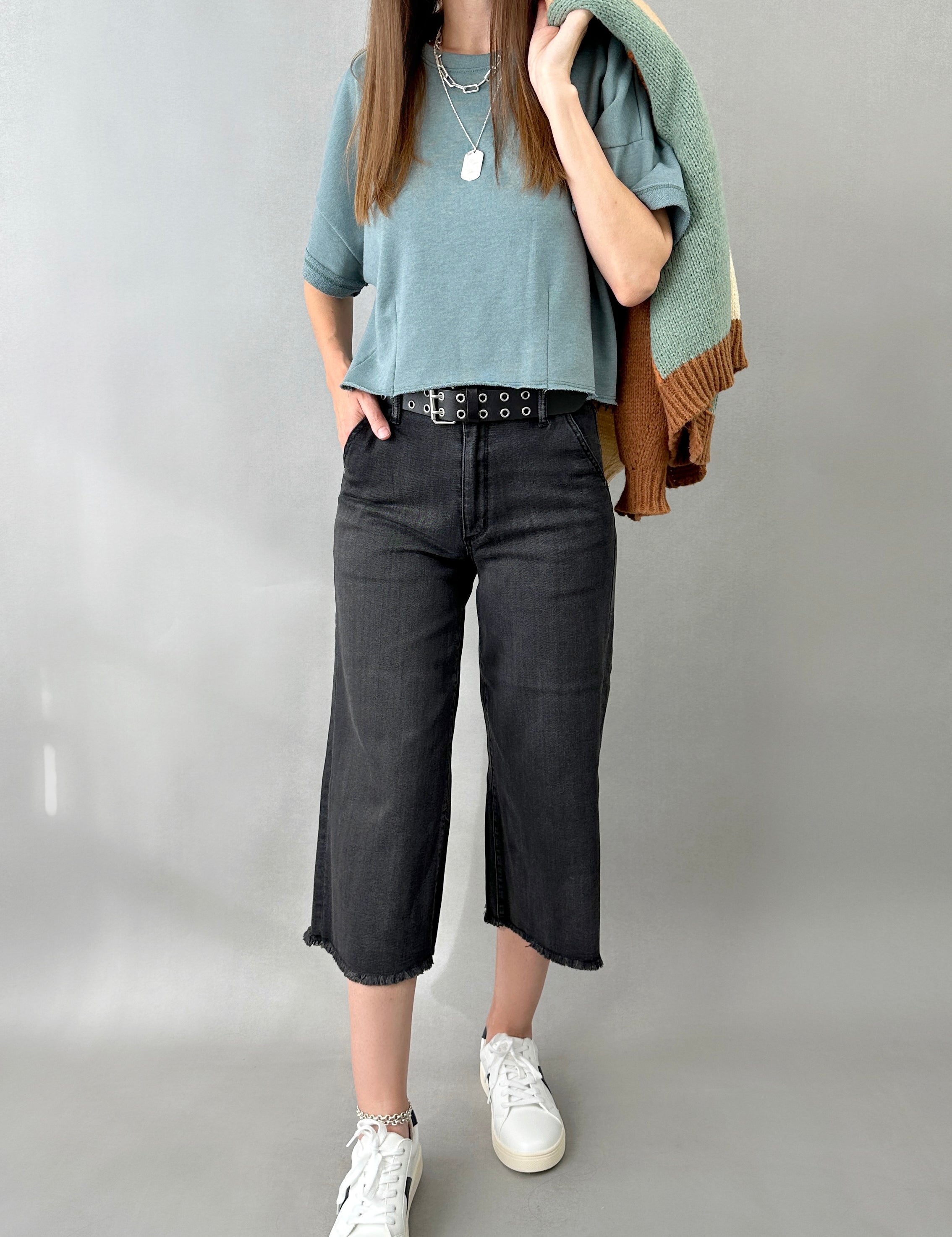 Jetset Crop Jeans - alldeserved.com