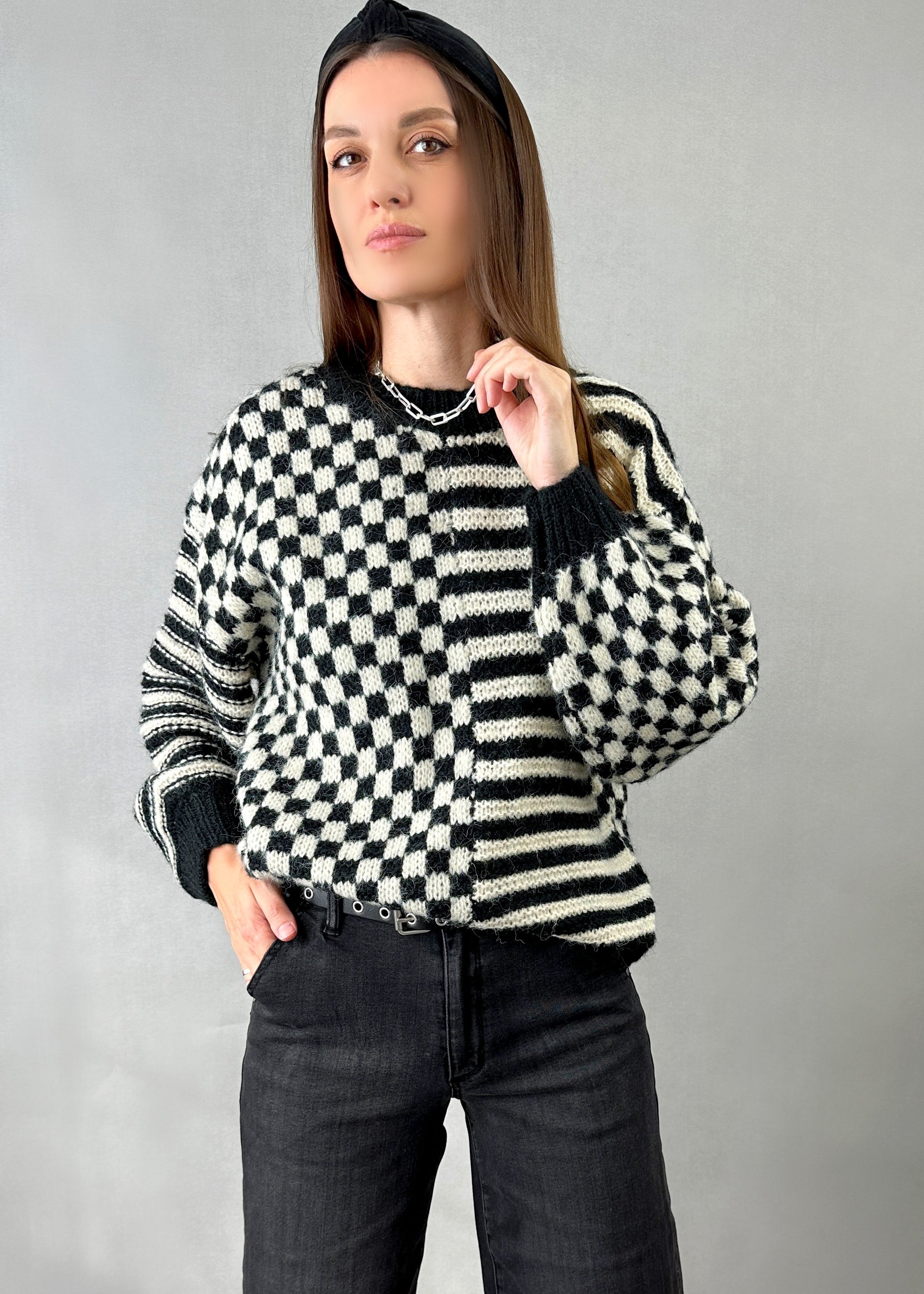 Forever Cool Sweater - alldeserved.com